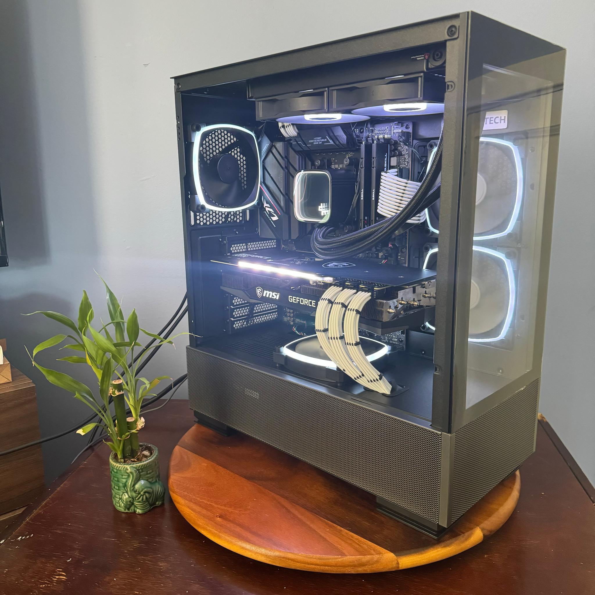 🐼 RTX 3080 | Ryzen 7 7700X | 32GB DDR5