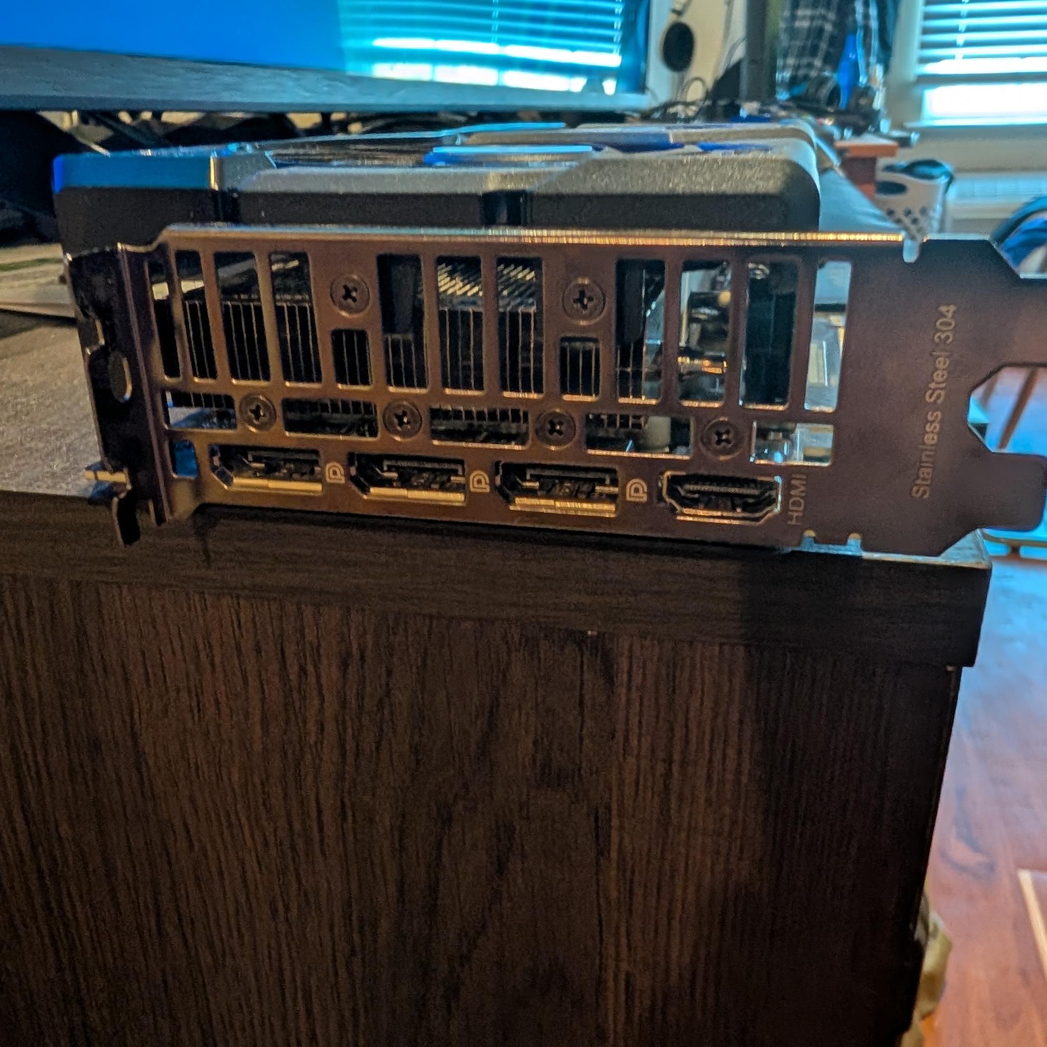 Asus DUAL GeForce RTX 4070 SUPER evo