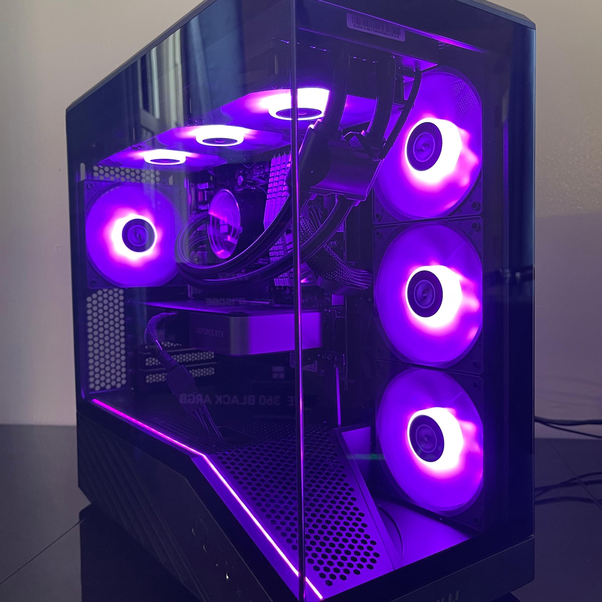 🔥1440p Beast / RTX 3070 FE/ R5 5600G/ 32GB RAM/ 1TB Storage/ liquid cooled🔥