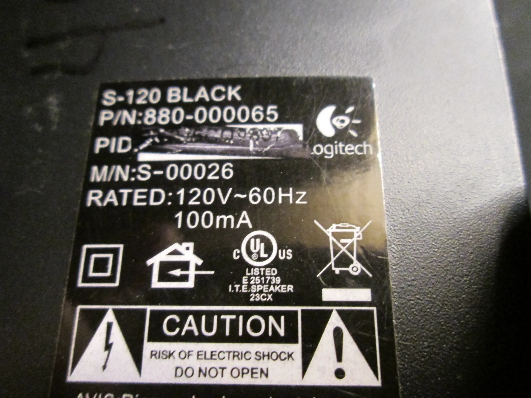 Logitech s220 Speakers