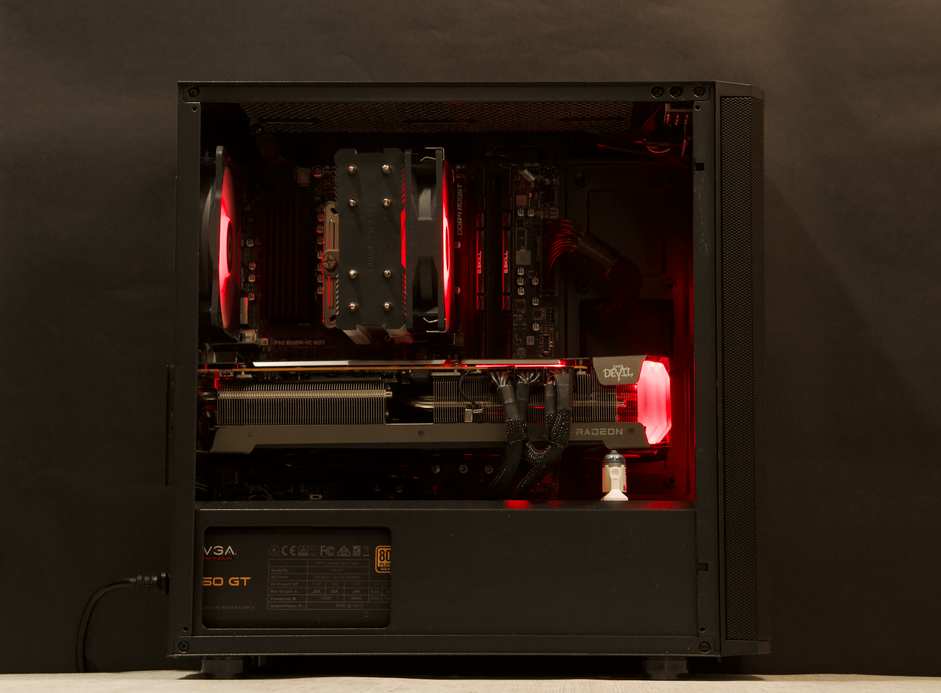 RX 6900 XT, Ryzen 5 5600, 1TB NVMe SSD, 16GB DDR4, WiFi - Custom Gaming PC