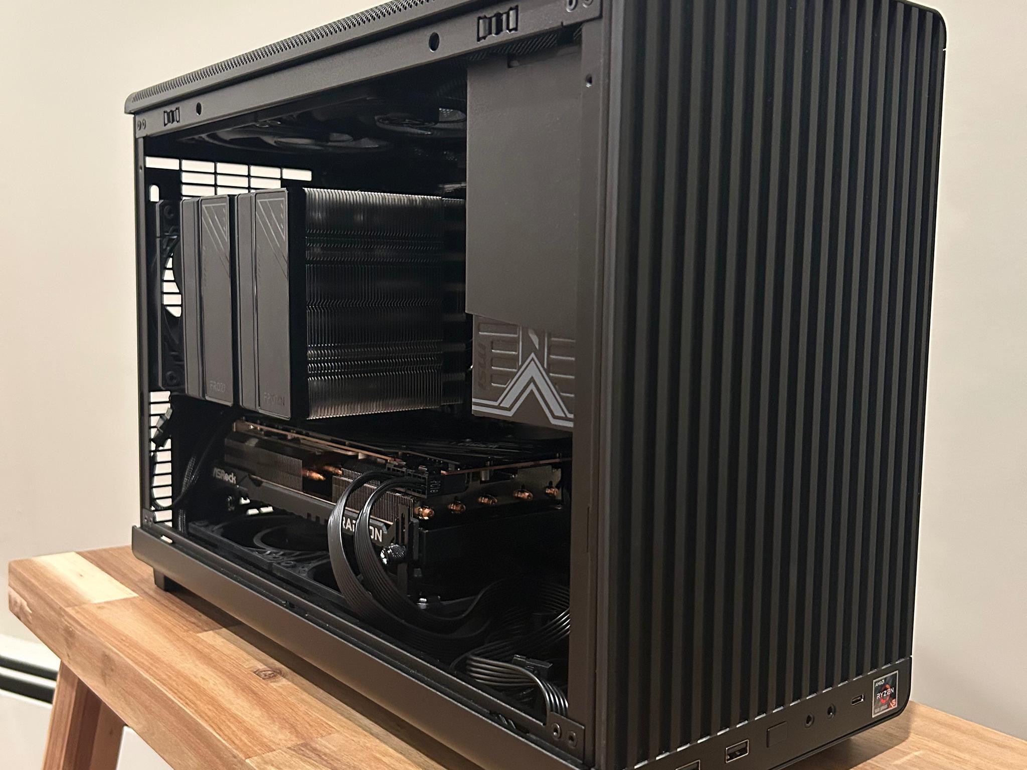 𝙉𝙞𝙣𝙟𝙖 - Small 1440p Silent Monster - 7600X/7800 XT/32 GB DDR5/1 TB SSD/W11 Pro