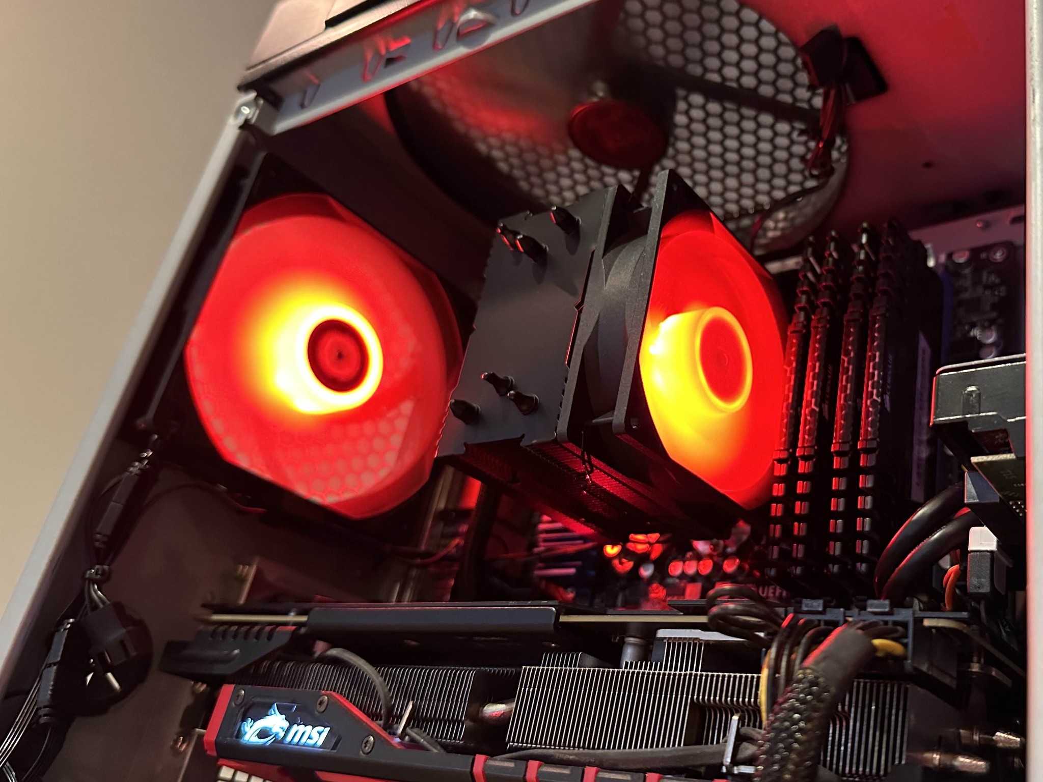 Starter Gaming PC – Intel Core i7-3770K | MSI AMD R9 390X | 16GB RAM | 500GB SSD & 1TB HDD | Win10