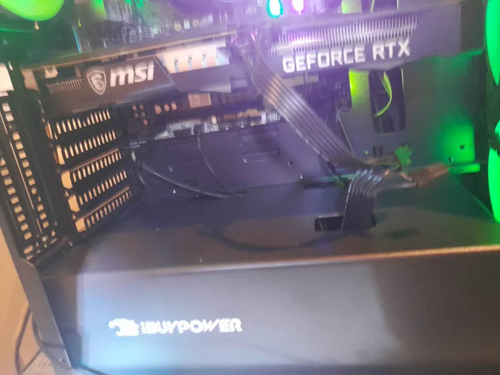 Gaming PC I7-10700F + MSI RTX 3060 12GB 3X 32 GB 2x16
