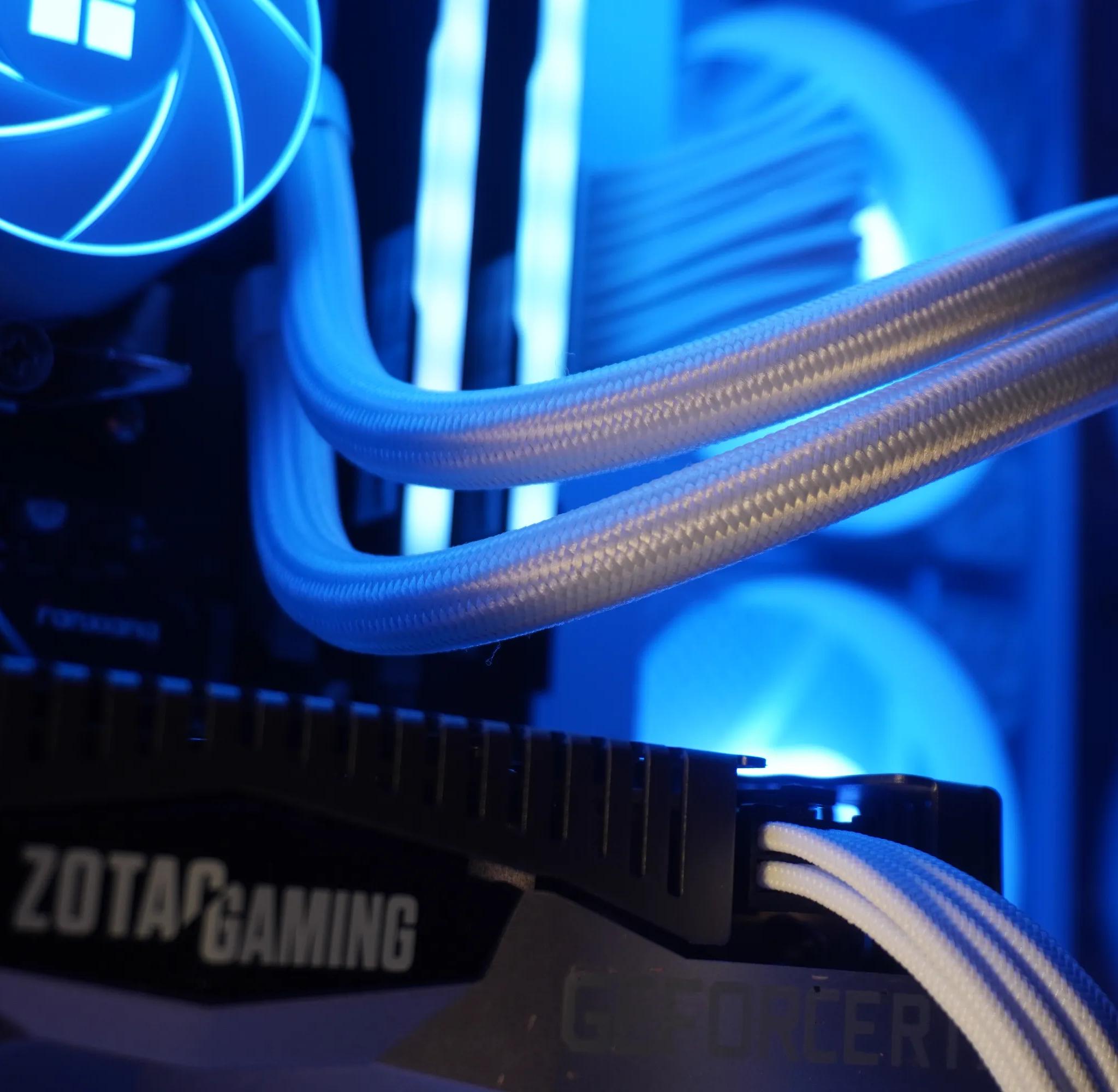 ❄️RTX ICE 2060 SUPER | Ryzen 5 | 💧Water Cooling | 1tb