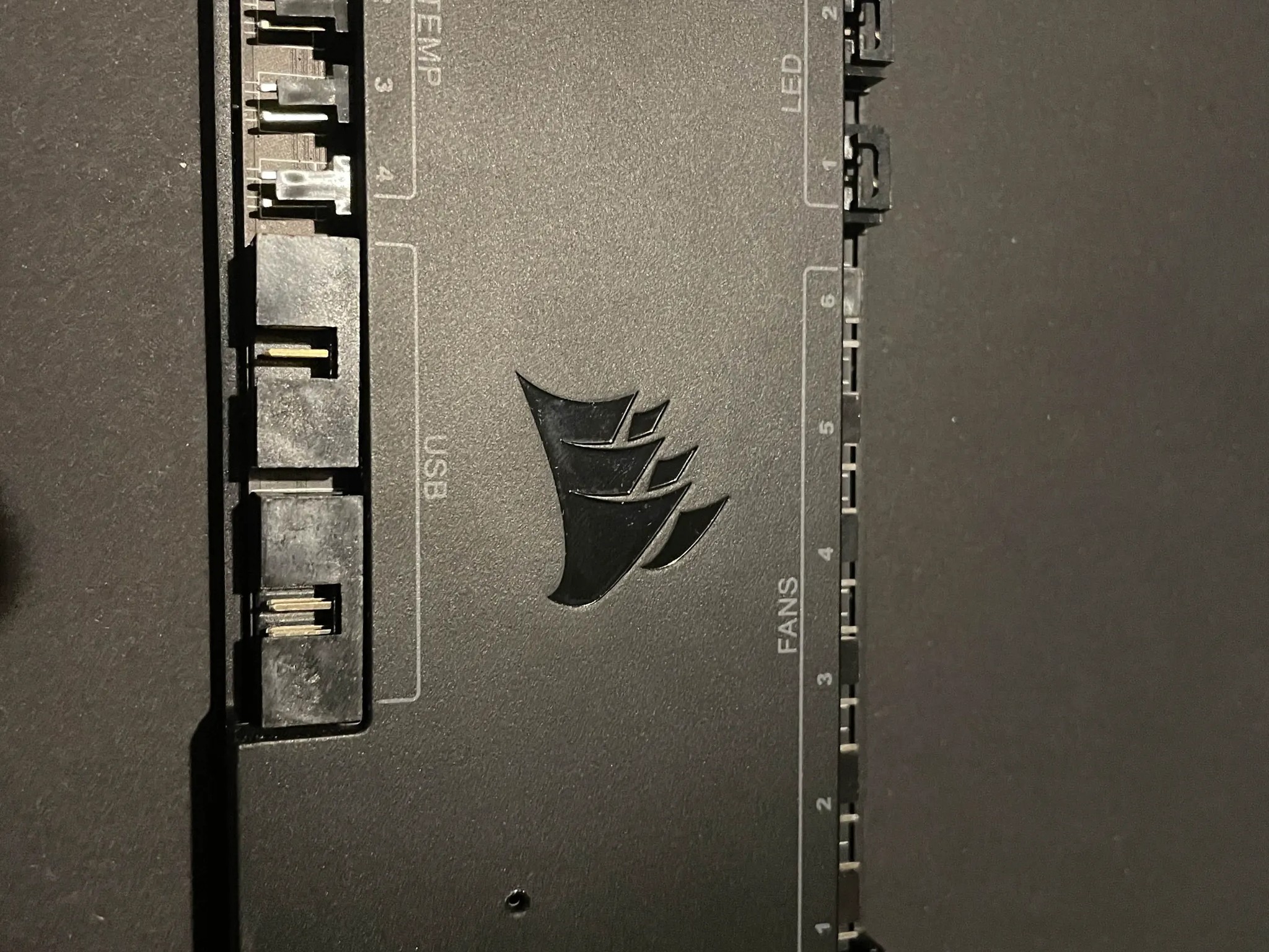 PC HARDWARE BUNDLE - OPEN TO OFFERS: 7 LL120 Corsair fans, EVGA 80G 850W PSU, ASUS ROG 240mm AIO