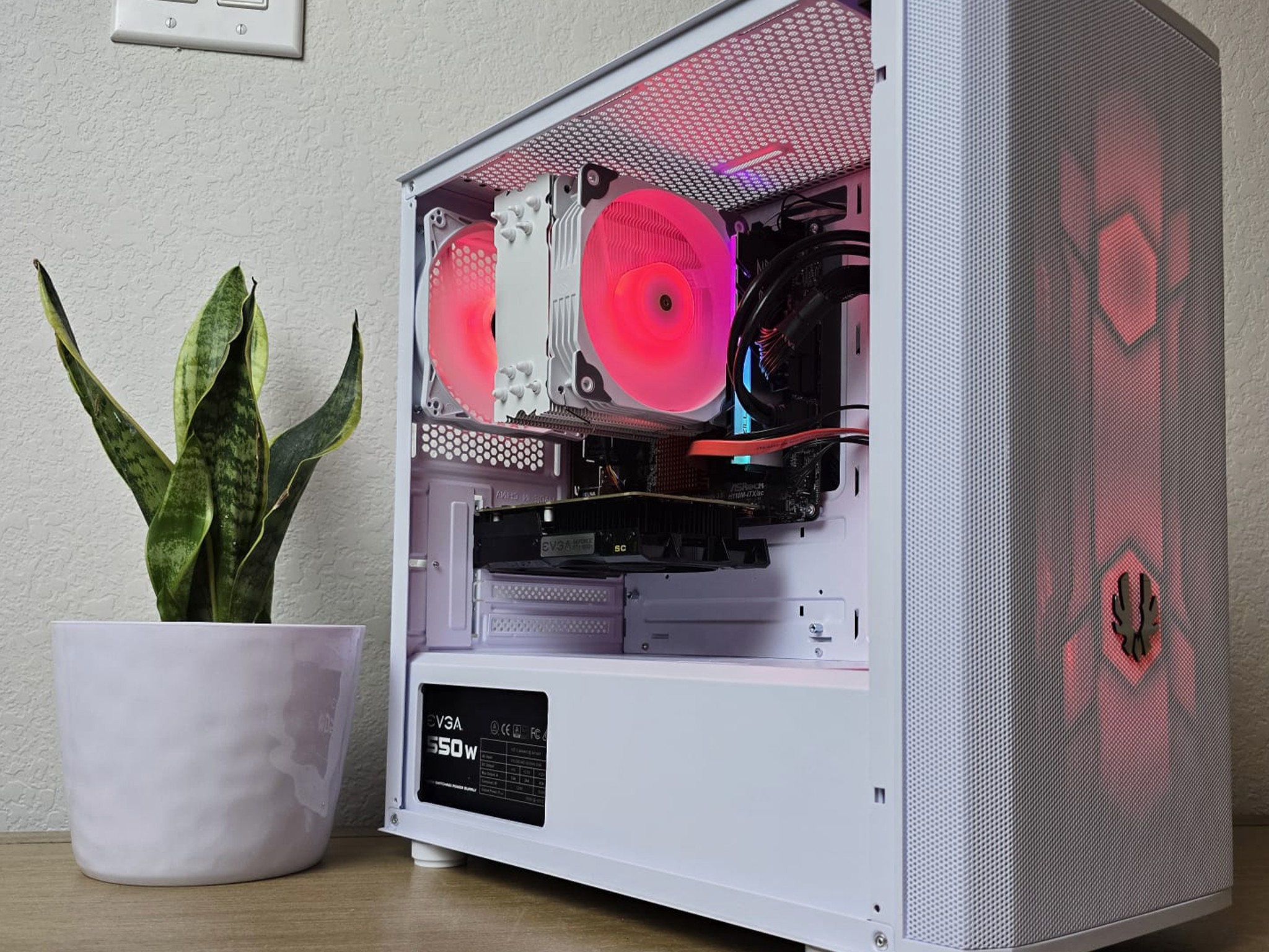 GTX 1050Ti | i5 6600k | 16GB DDR4 RAM | 1TB SSD | 1TB HDD | 4 RGB Fans | White RGB Gaming PC