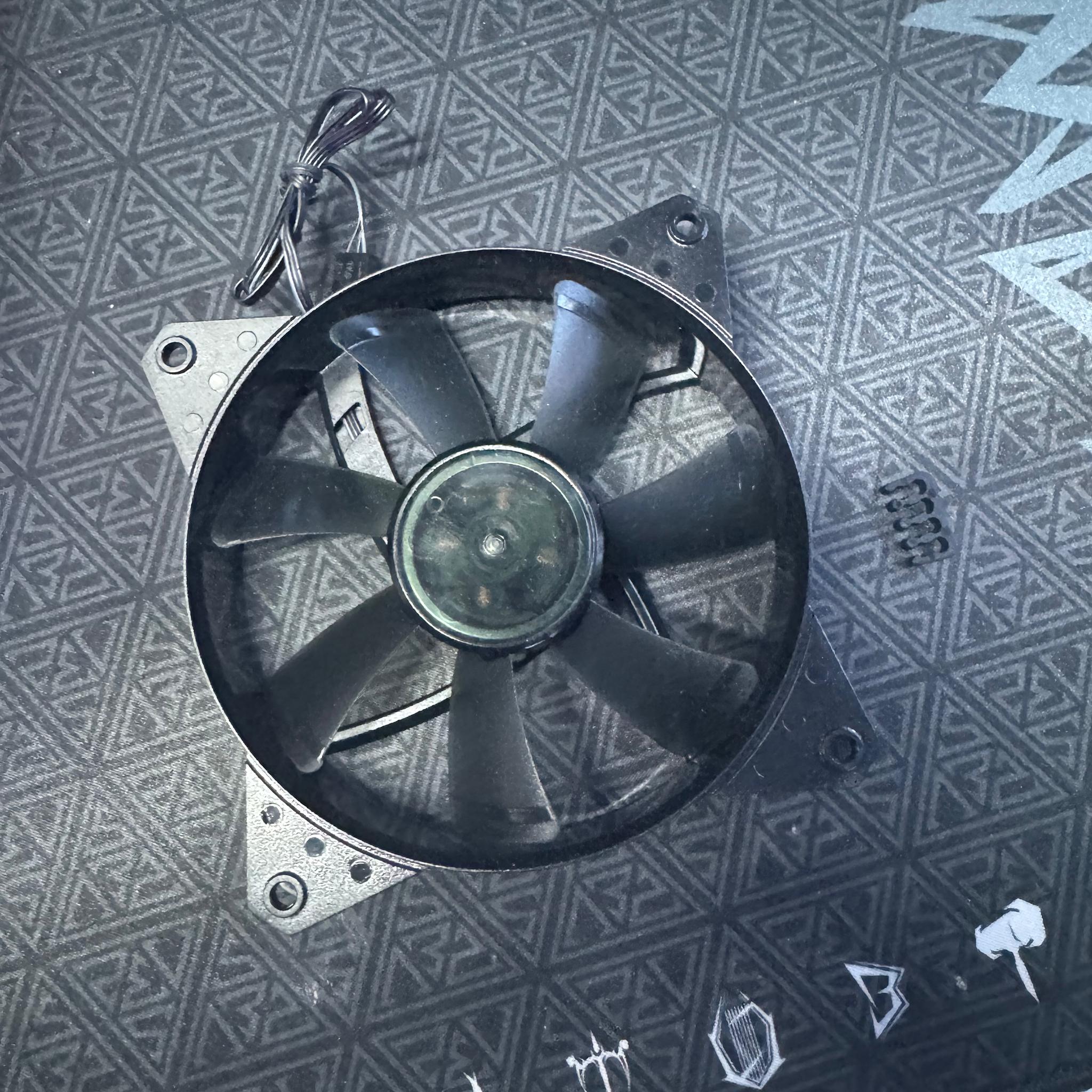 Cooler master fan 120mm