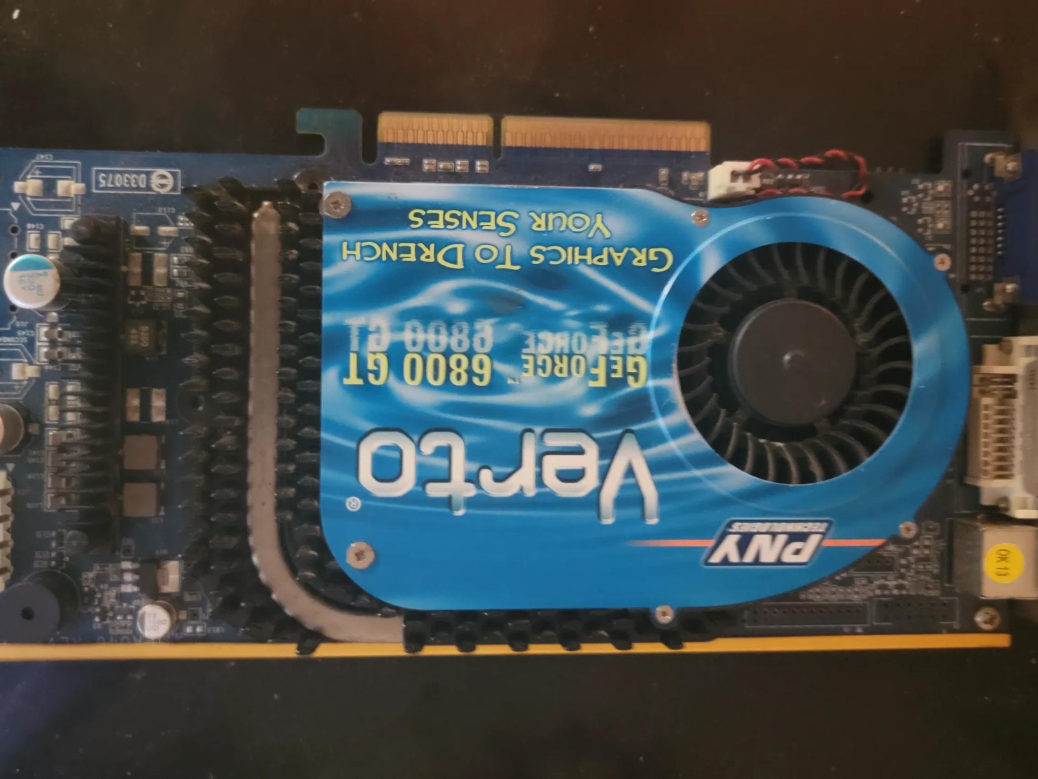 PNY VCG6800APB GeForce 6800 128MB 256-bit DDR AGP 4X/8X Video Card