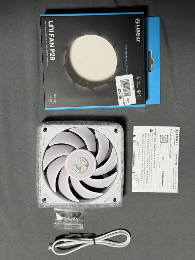 UNI FAN Lian Li P28 Single Pack - White (UF-P28120-1W) Gently Used