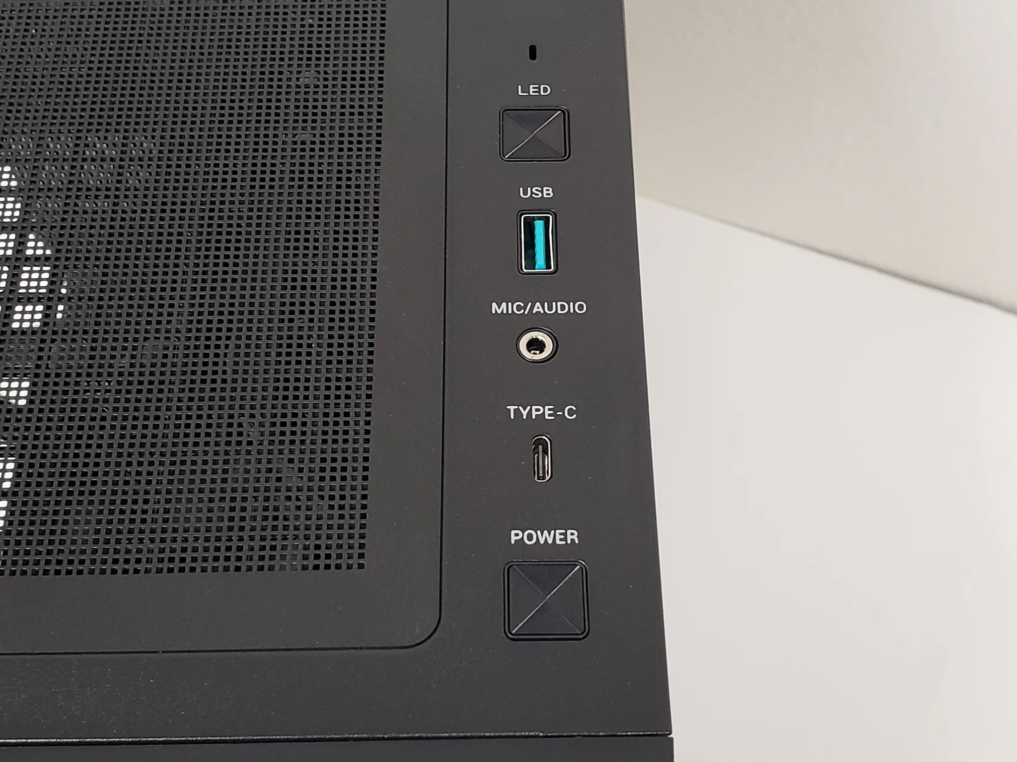 PC on Sale! Ryzen 7 7800X3D, RTX 4090, 64GB-DDR5 6000, 4TB SSD NVMe, 1000W PSU