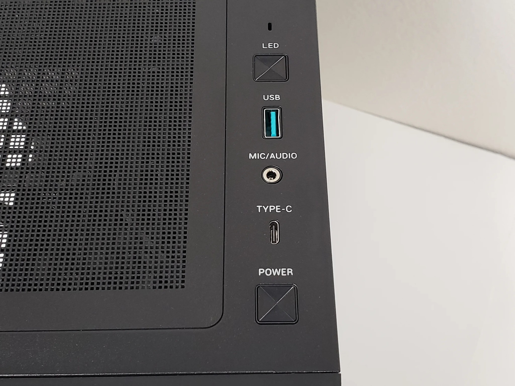 PC on Sale! Ryzen 7 7800X3D, RTX 4090, 64GB-DDR5 6000, 4TB SSD NVMe, 1000W PSU