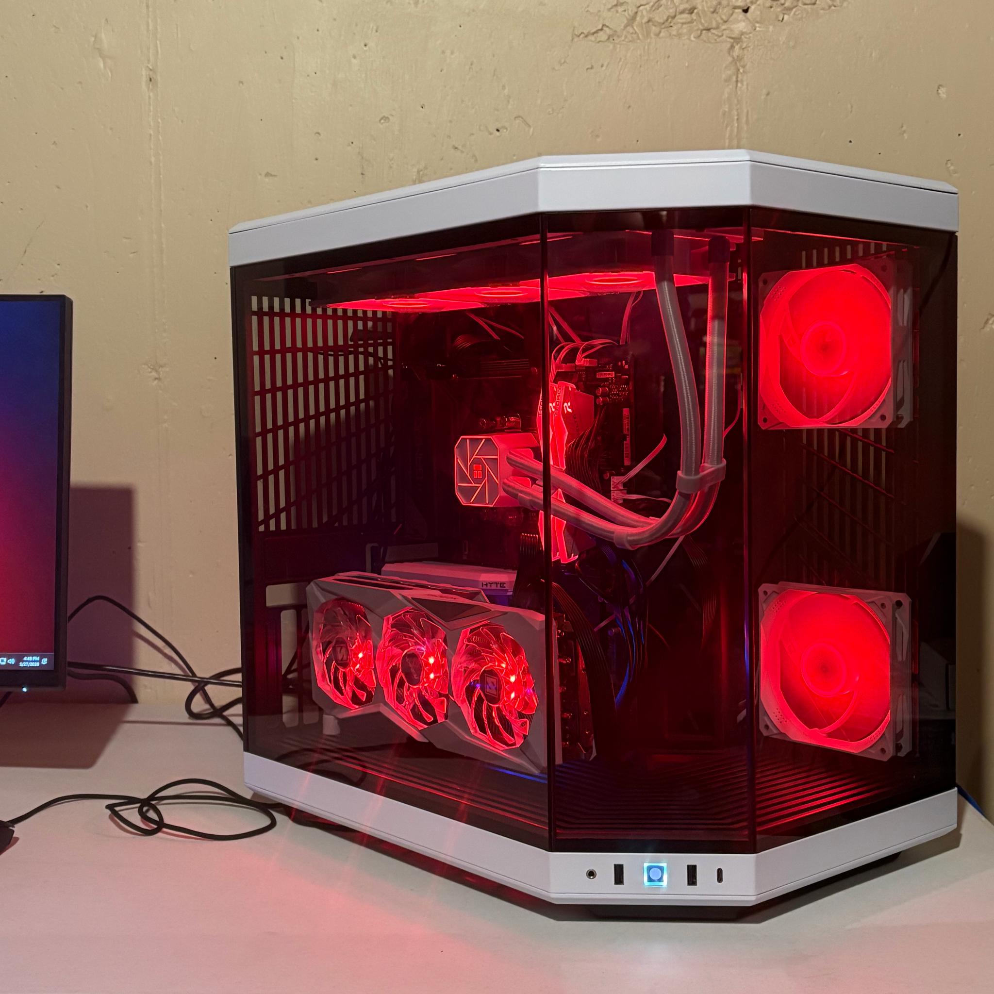 HIGH PERFORMANCE GAMING PC 7900 GRE 12700KF