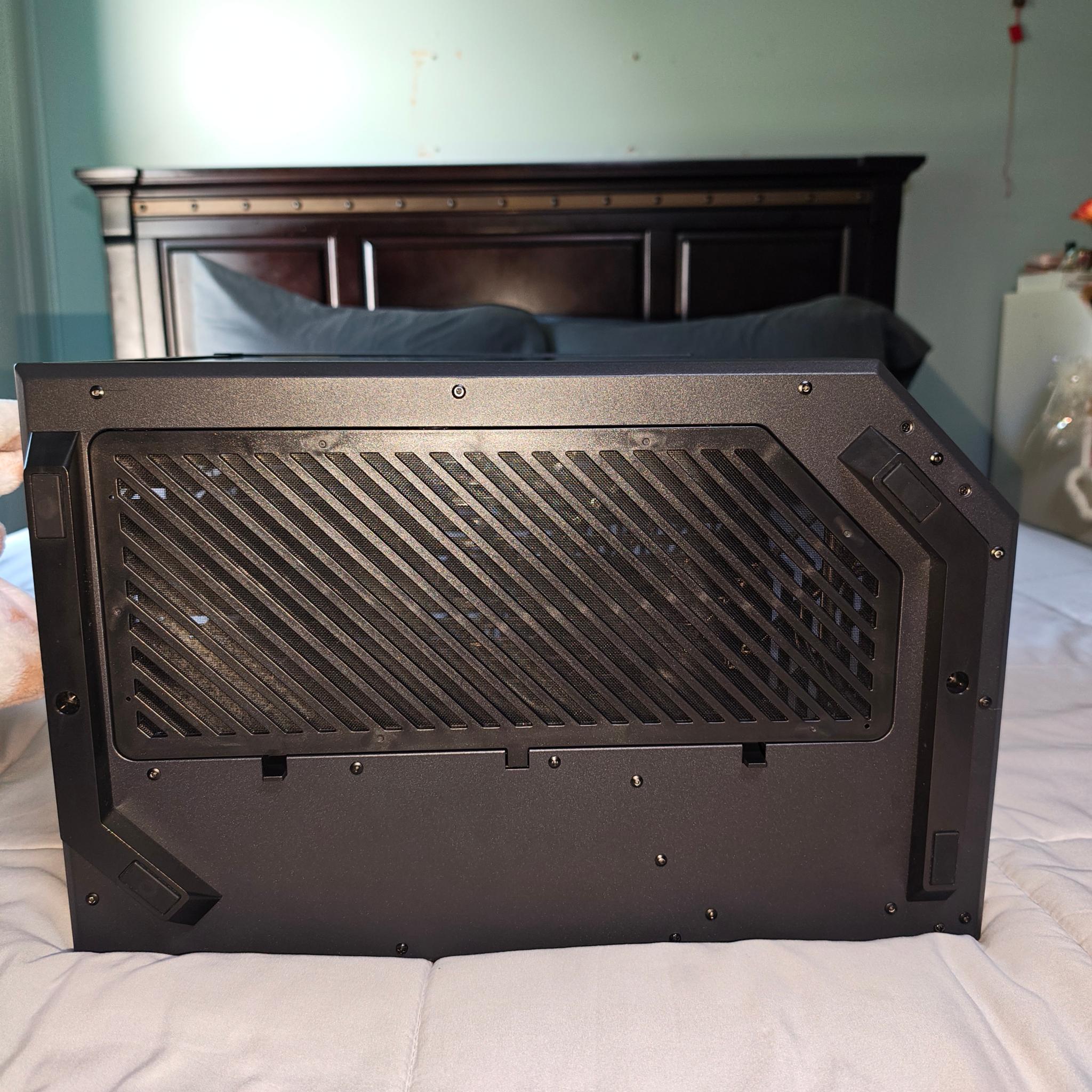 HYTE Y60 (Black - Tempered Glass)