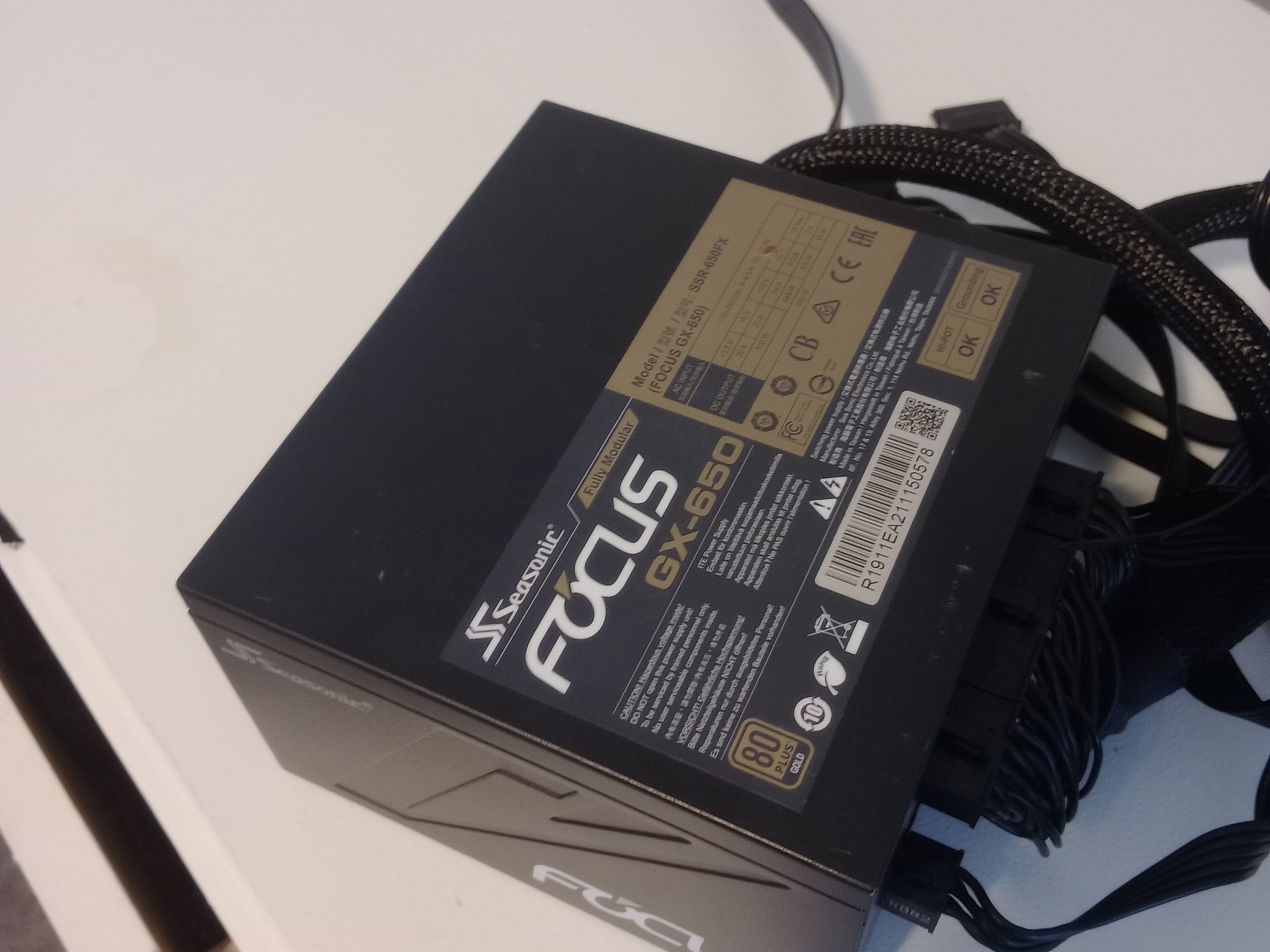 Seasonic FOCUS GX-650 650 Watt 80 Plus Gold Fully Modular ATX Power Supply