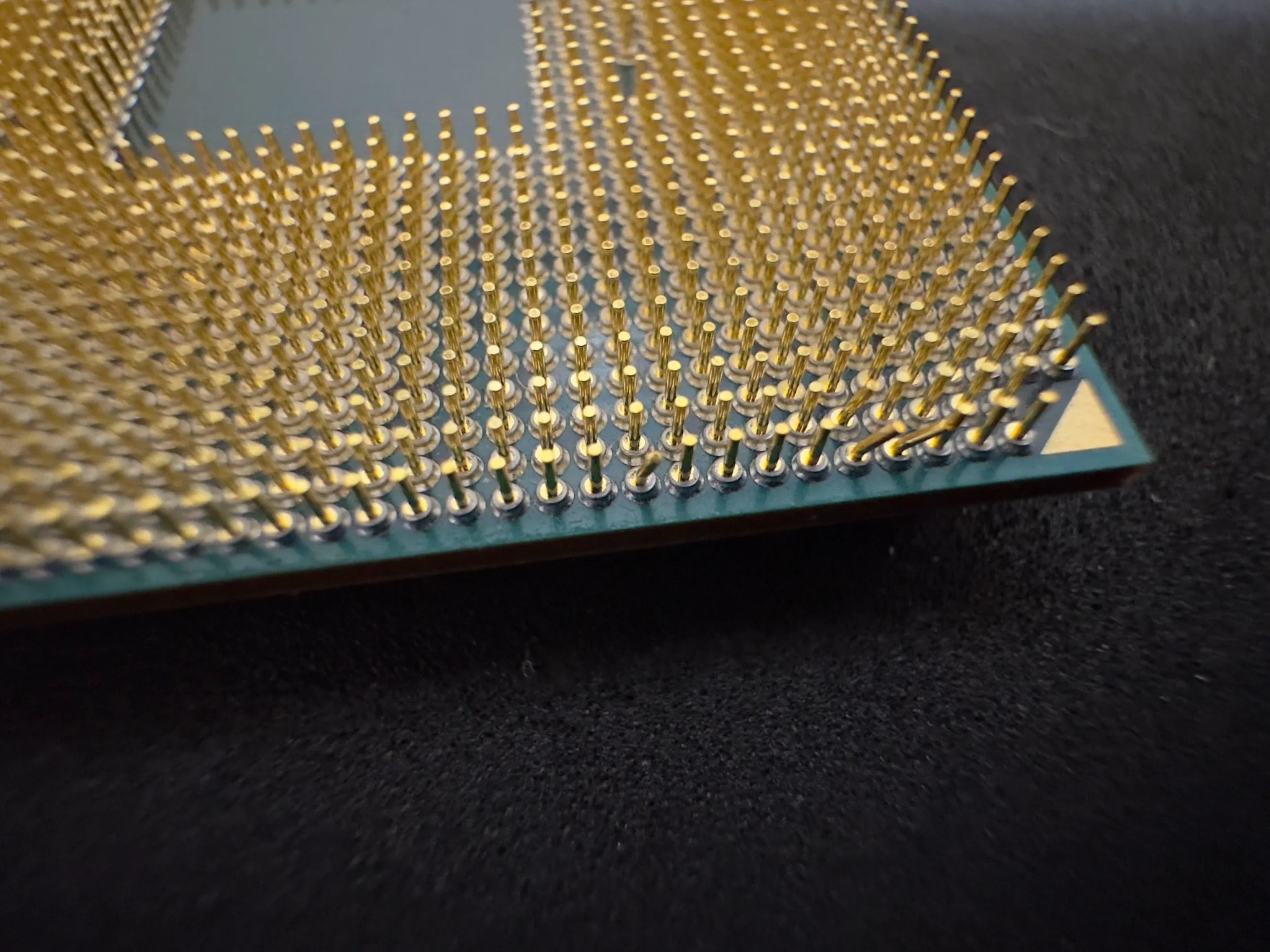 AMD ATHLON 3000G