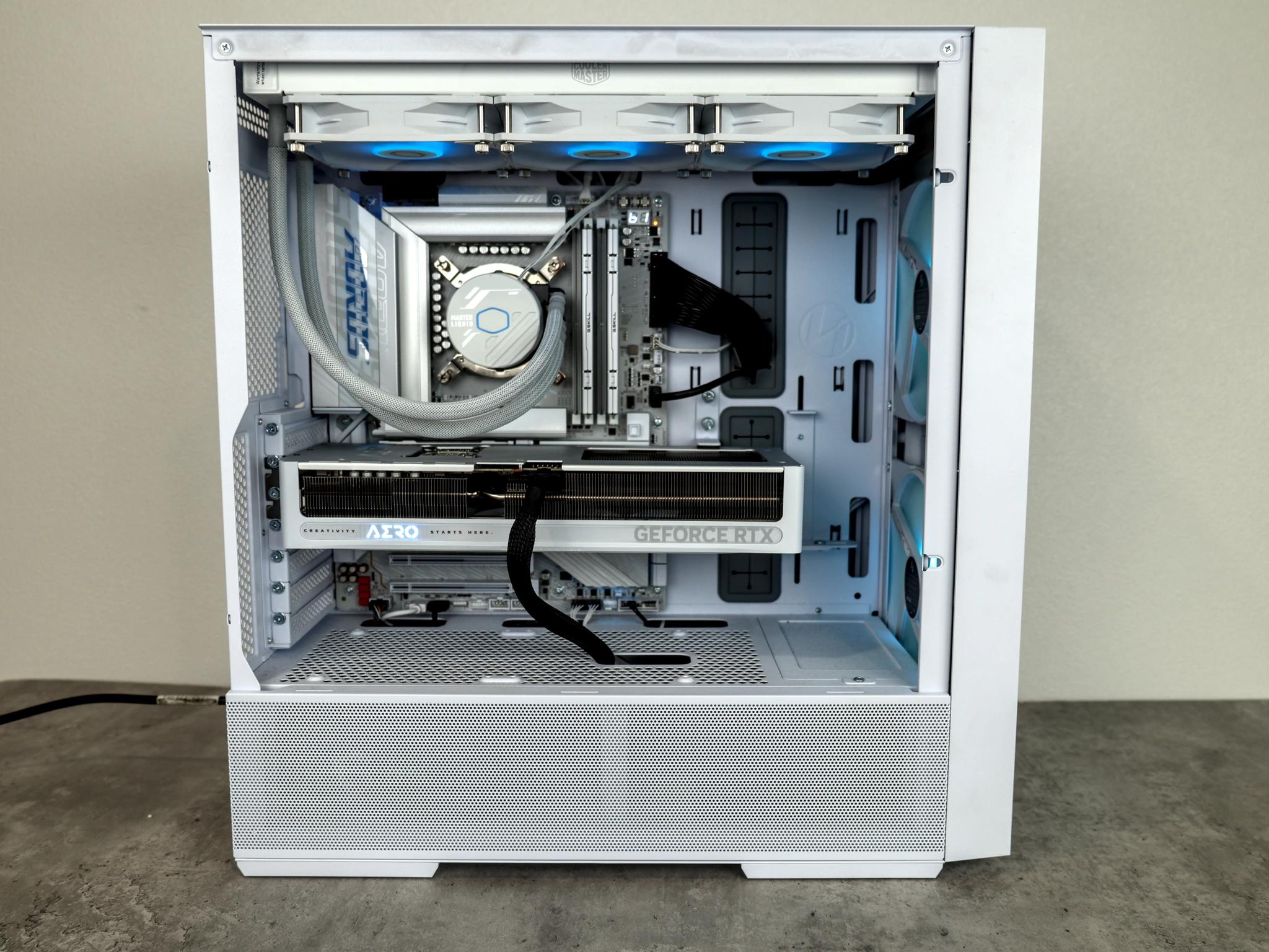 High-End 1440p / 4K Gaming PC – RTX 5070 + Intel Core Ultra 9 – White Aesthetic Build