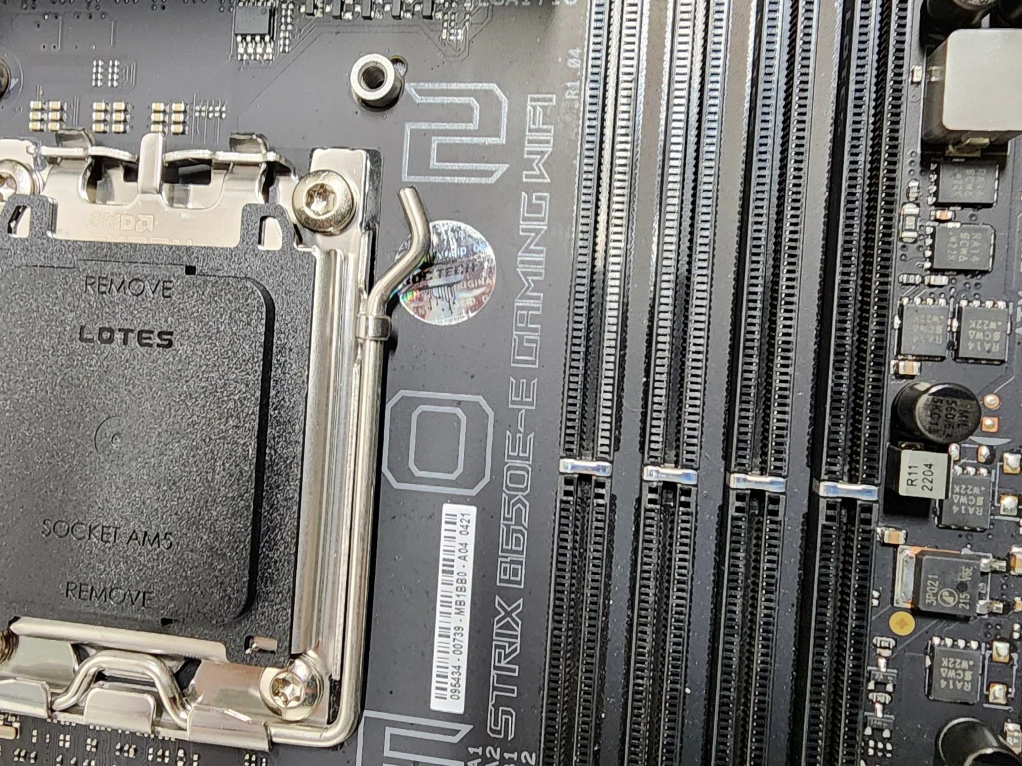 UPDATED BIOS ASUS ROG STRIX B650E-E GAMING WIFI DDR5 AM5 ATX MOTHERBOARD