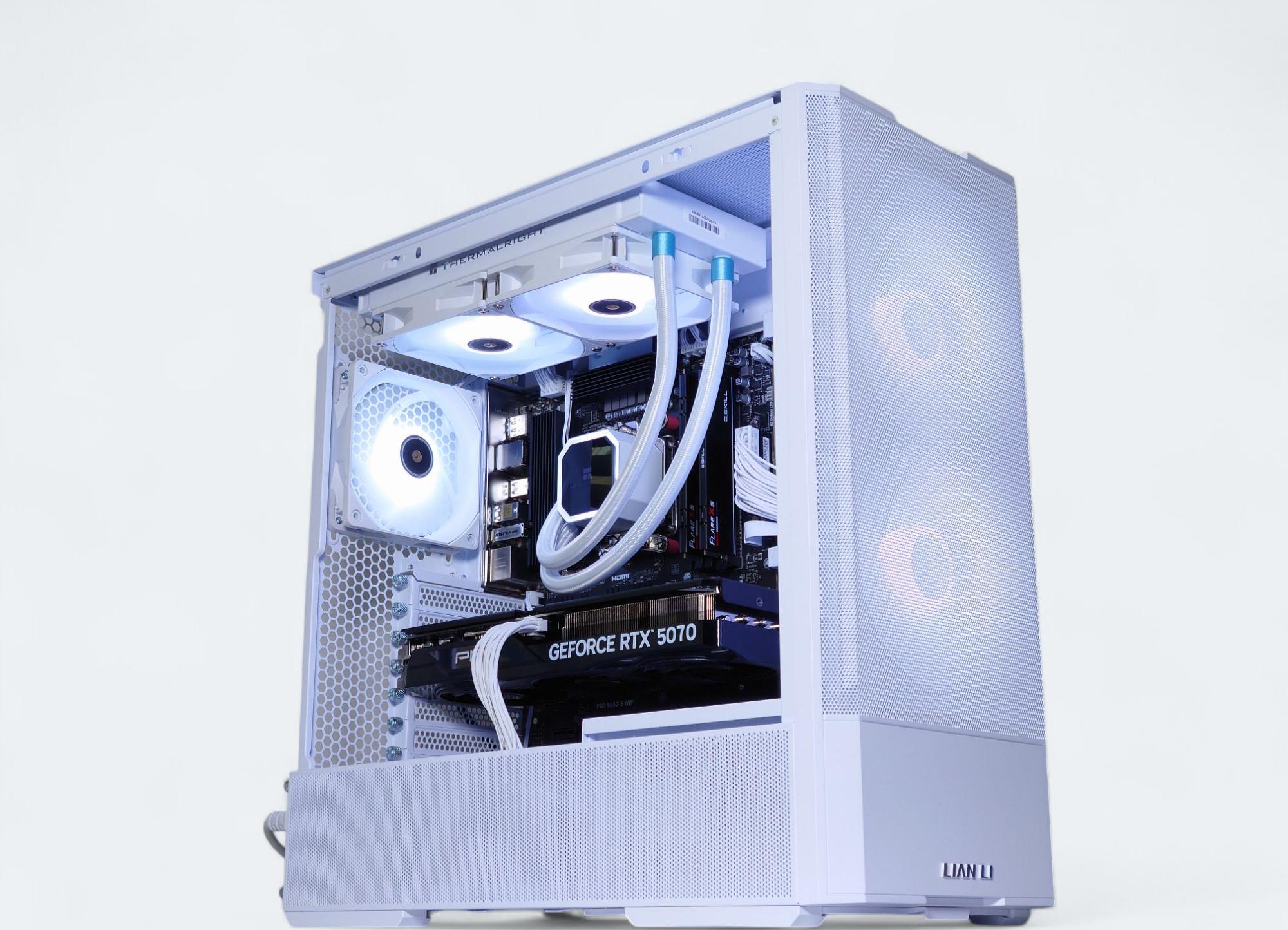 🌬️🐻‍❄️Nvidia RTX 5070 12GB❄️AMD Ryzen 7 7700❄️32GB DDR5❄️1TB NVME