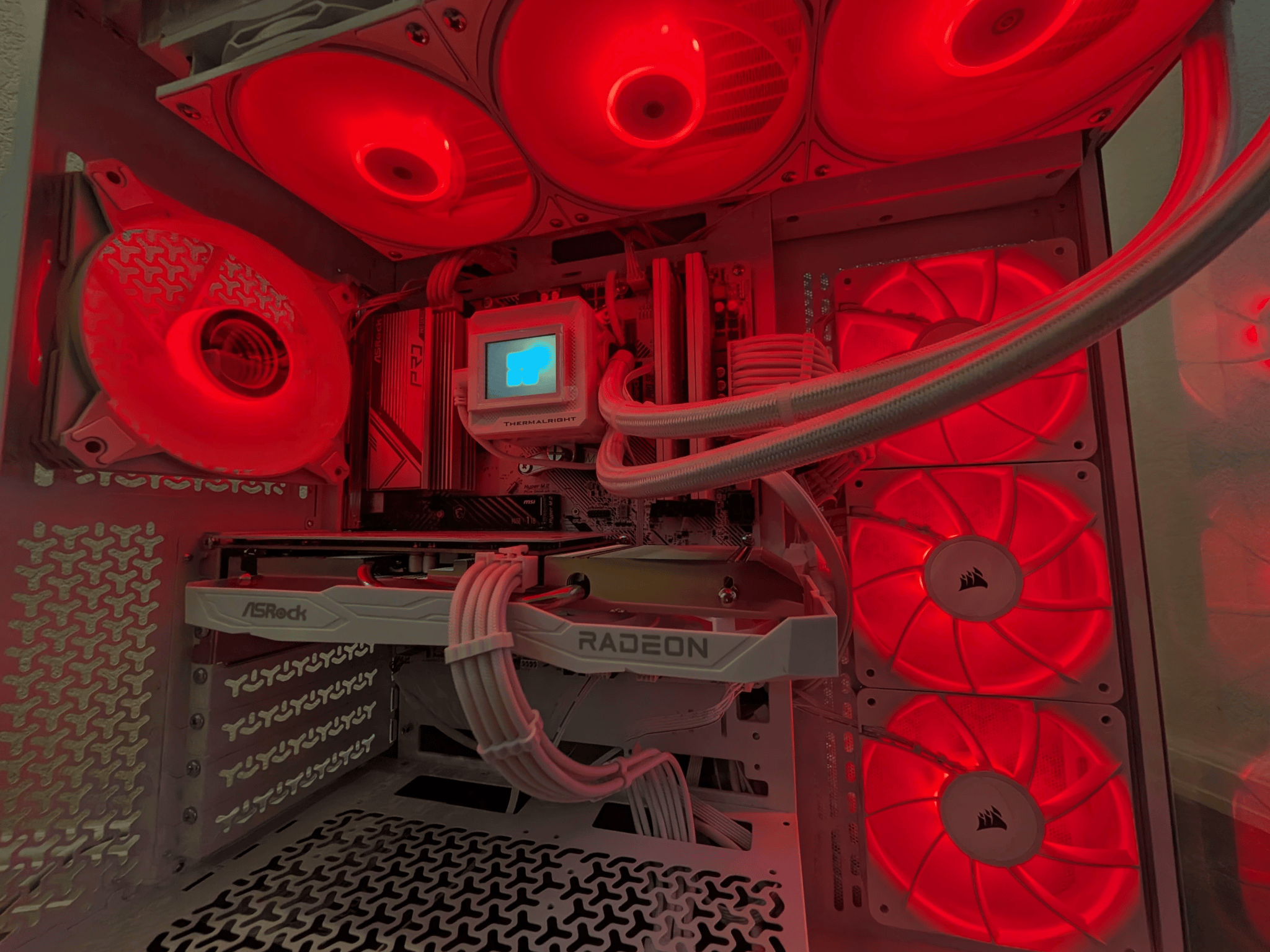 🫰Bargain White Build!🫰| 3900XT | RX 6600 | 16GB DDR4 | 1TB NVME SSD