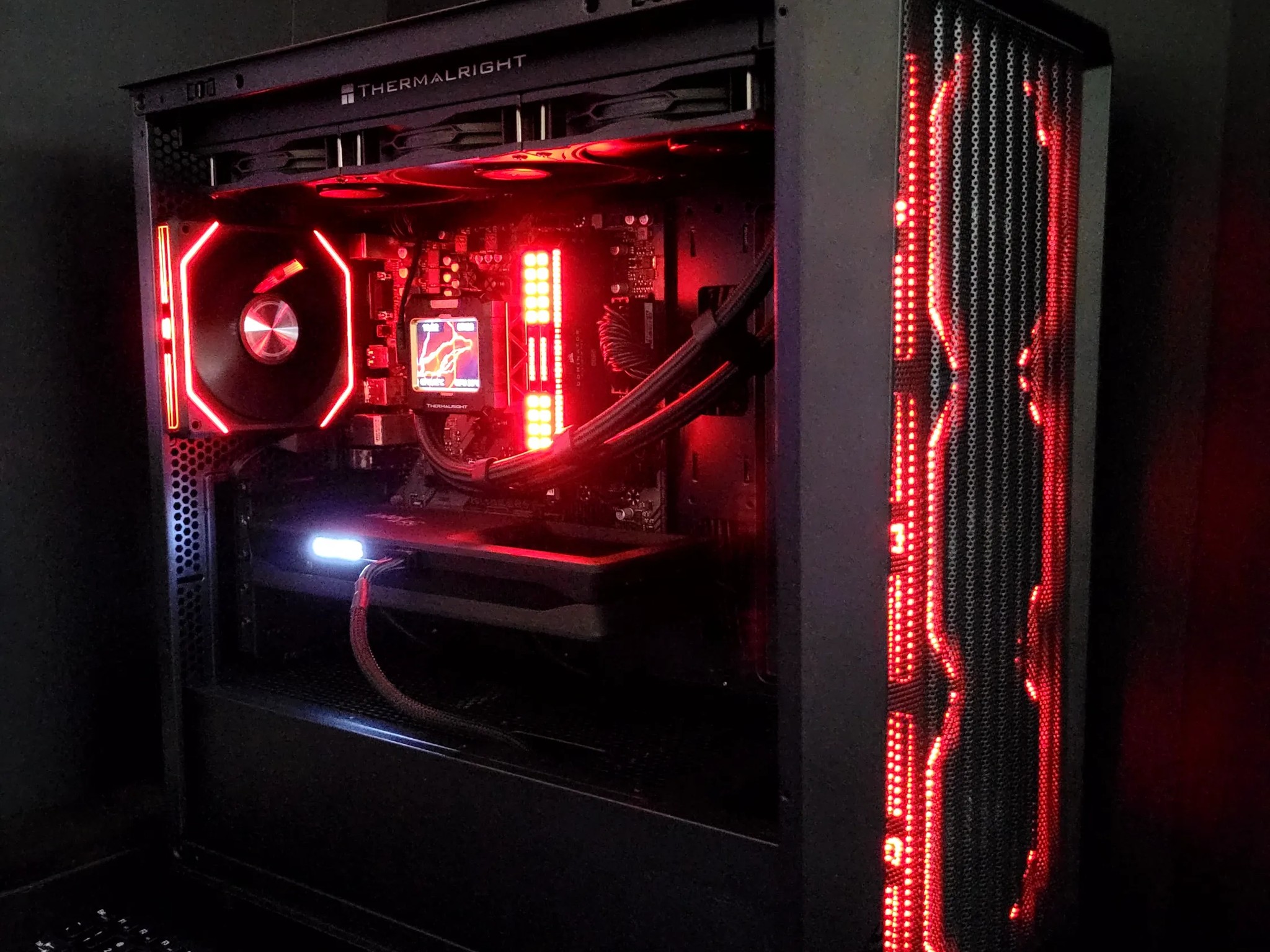 🖤🔥 Fiery Blackout MicroATX • Arc B550 LE• Benchmark-Tuned & Silent