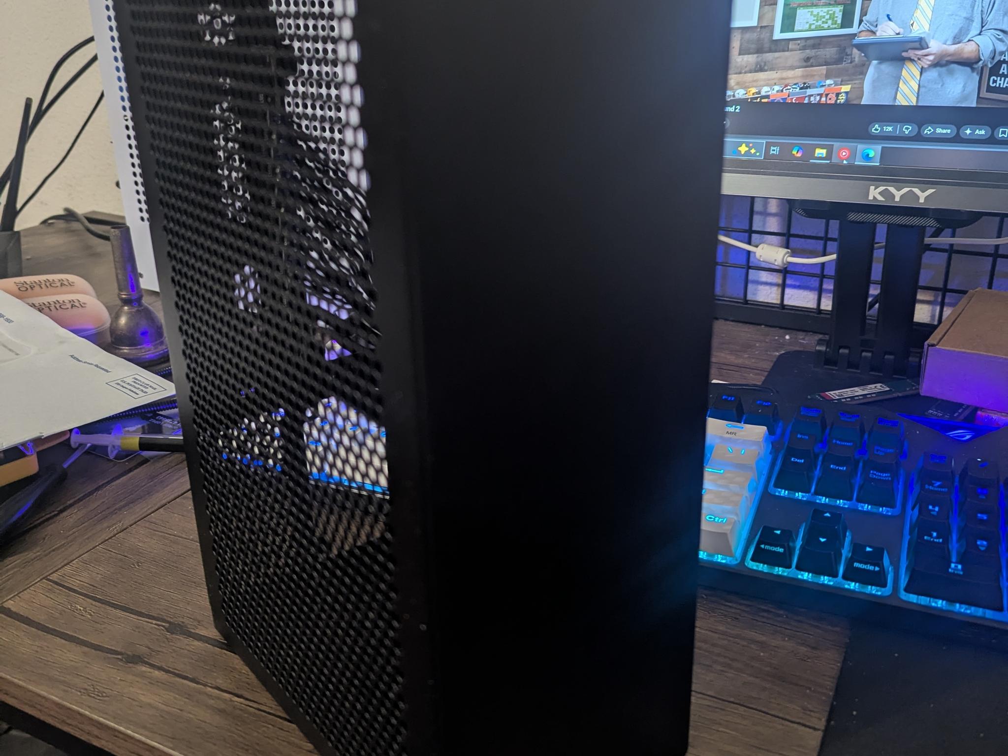 Velka 5 Case w/PCIe Gen4 Riser Cable