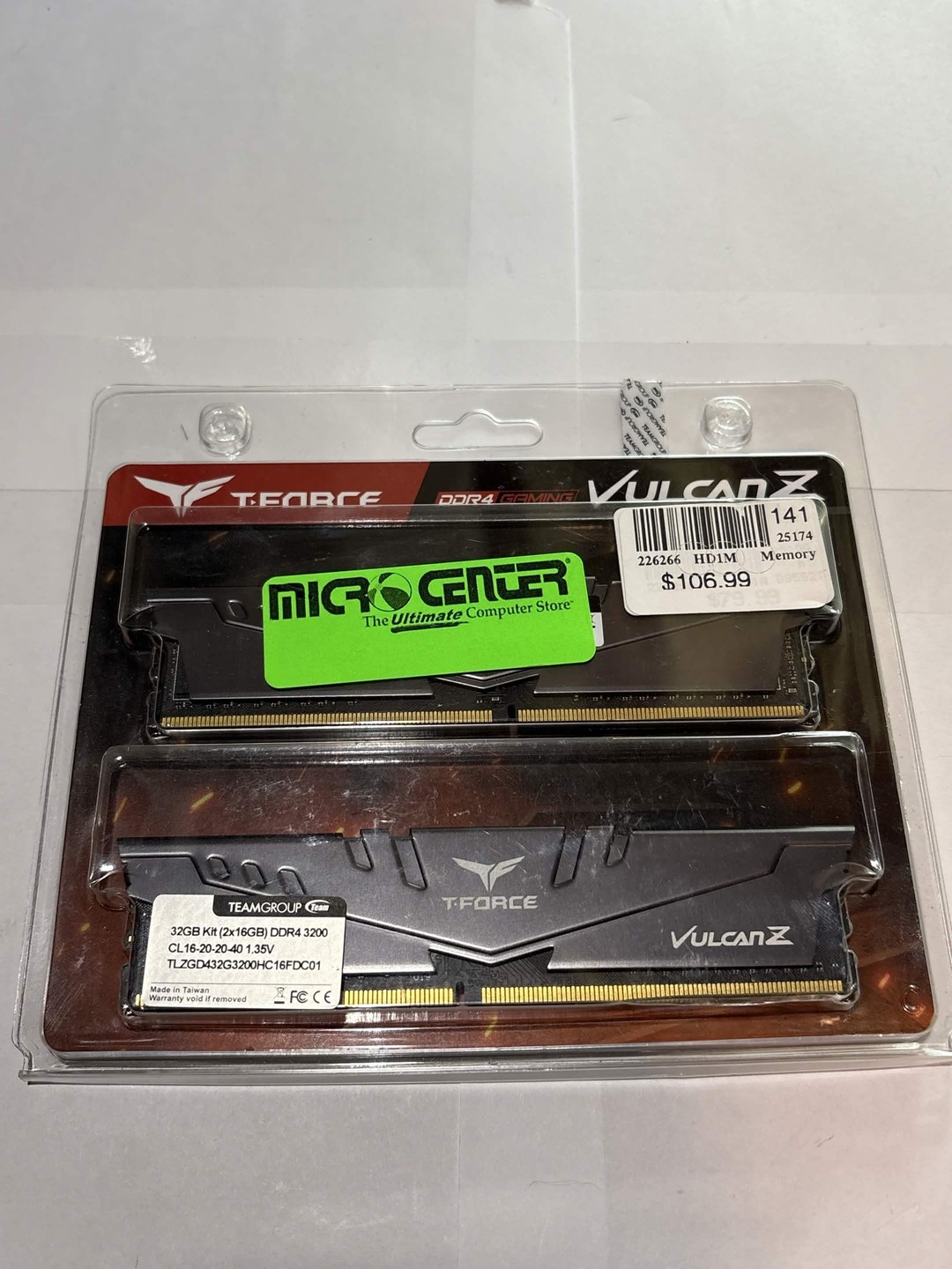 TeamGroup T-Force Vulcan Z 32GB (2x16GB) DDR4-3200 CL16 Memory Kit