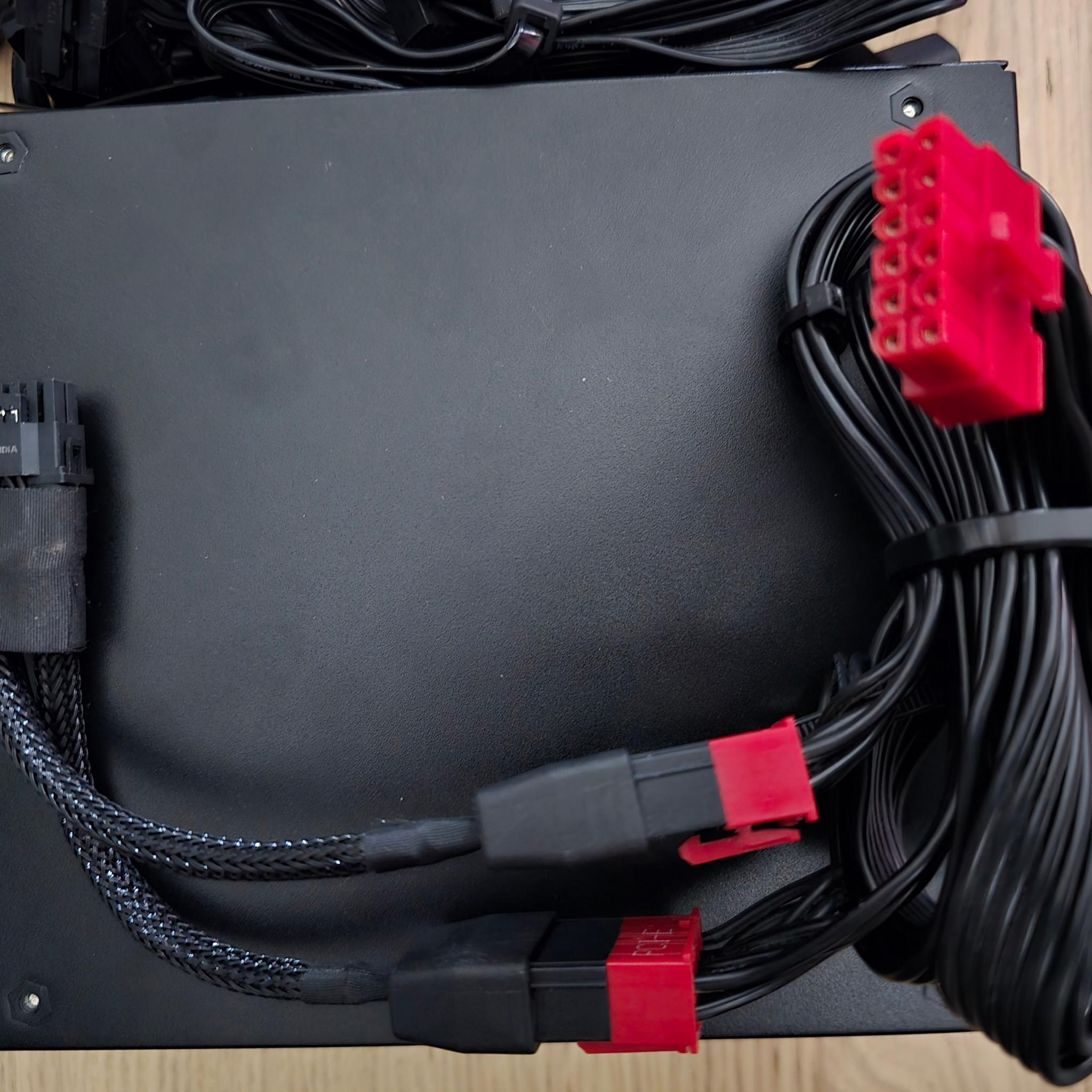 High Power 1050watt 80 Plus Gold 12+1 600watt power connecter - Used Like New for $74.99