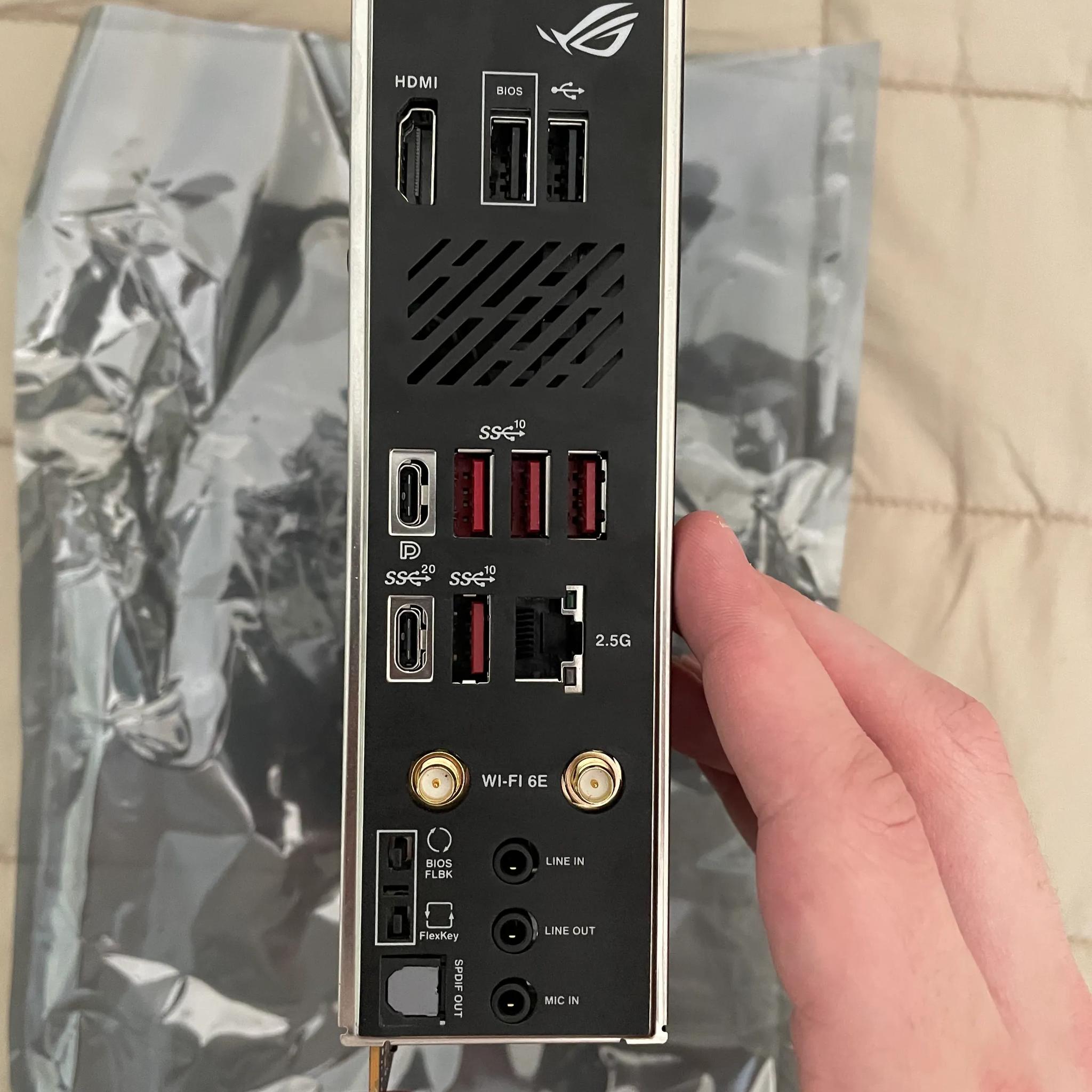 ASUS ROG STRIX B650E-I GAMING WIFI AM5 AMD Motherboard