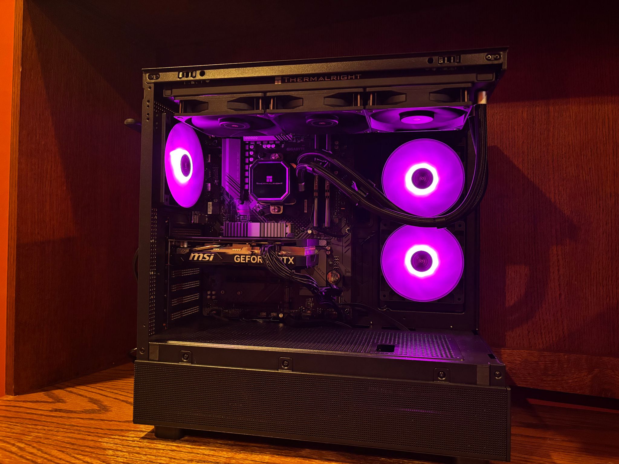 RTX 4060|R5 5600|16Gb DDR4|1Tb NVME|AIO cooler