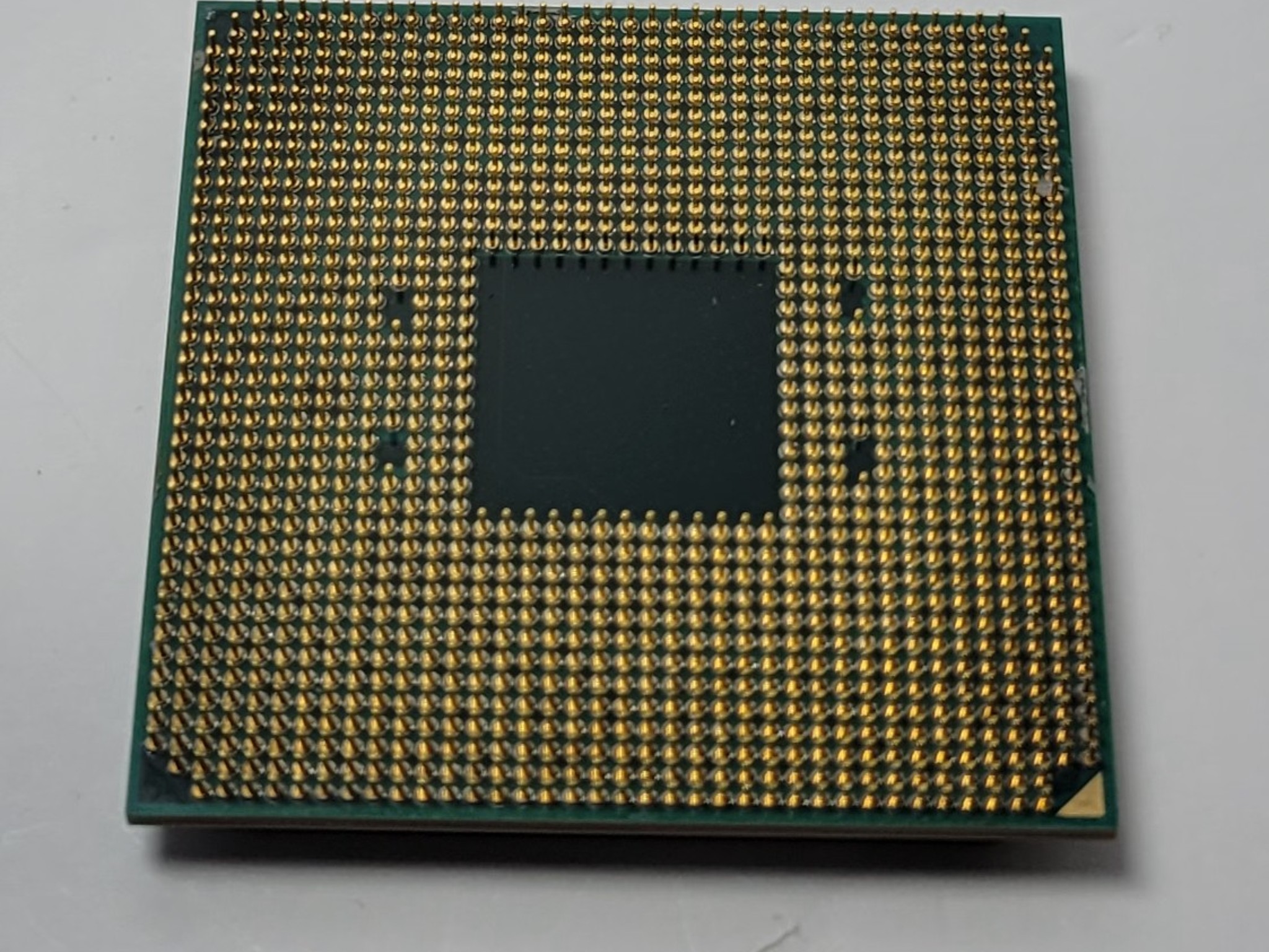 AMD Ryzen 5 2600, With CPU Wraith Cooler, Used like New