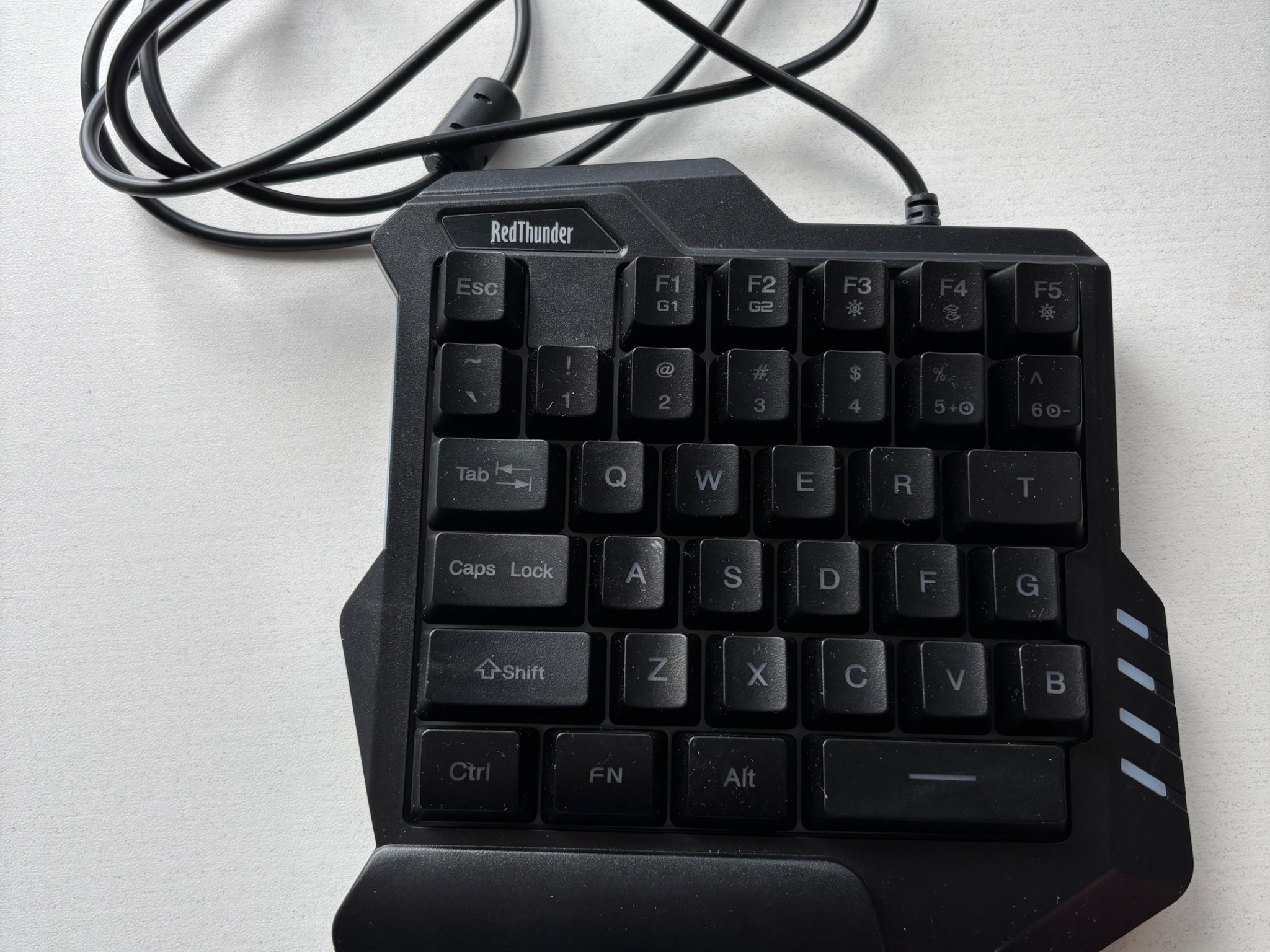 Corsair Void RGB Elite Wireless Headset + free Gaming one-handed keyboard