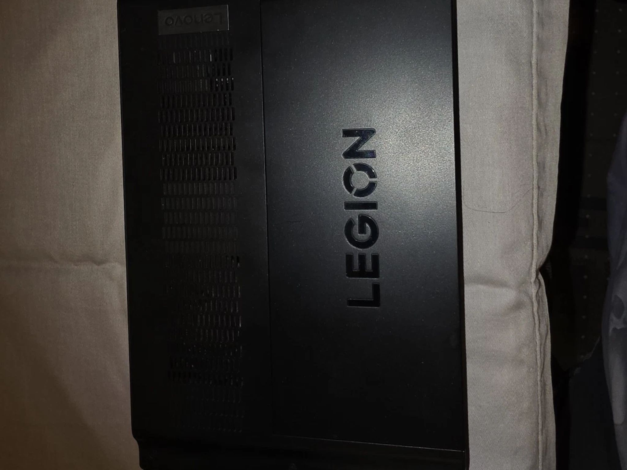 Lenovo Legion Go 8.8" AMD Ryzen Z1 Extreme 16GB 1TB SSD w/ Docking Station