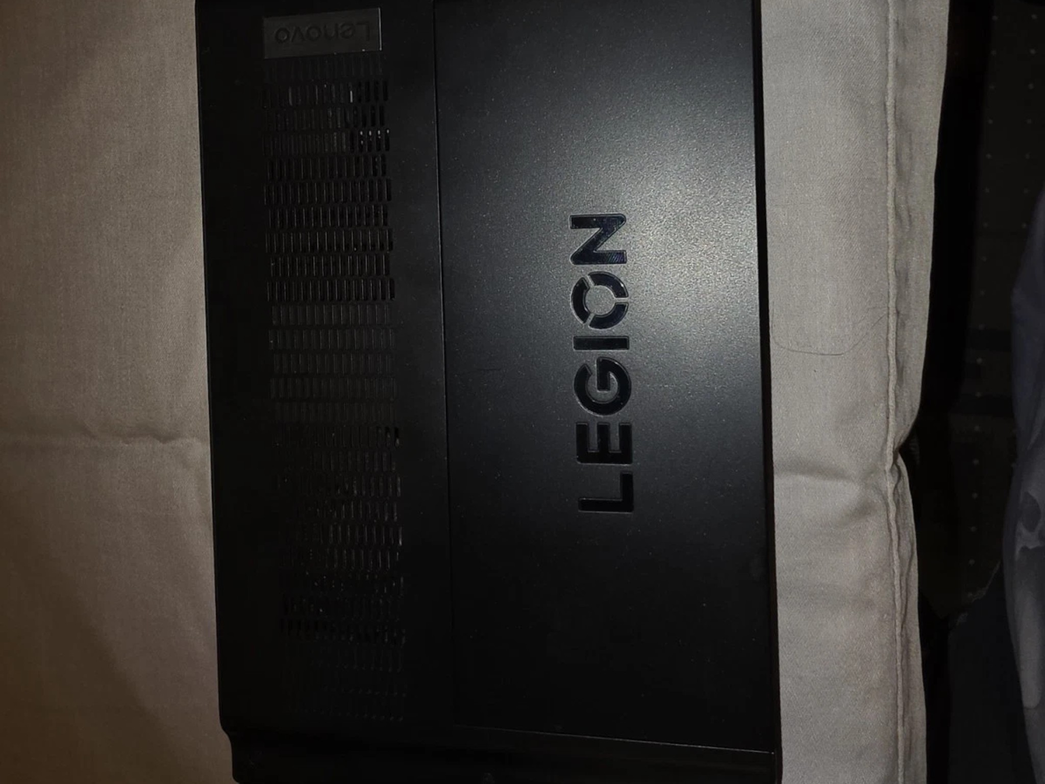Lenovo Legion Go 8.8" AMD Ryzen Z1 Extreme 16GB 1TB SSD w/ Docking Station