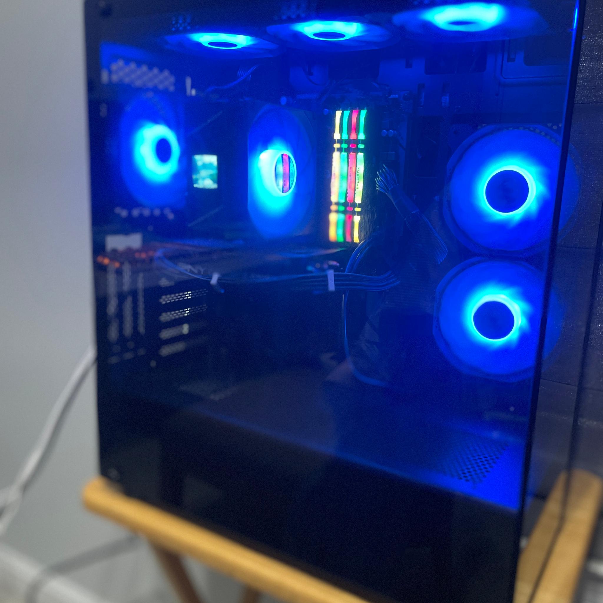 ♠️🖤♣️Blackout Phantom RTX 5060 Gaming PC♣️🖤♠️