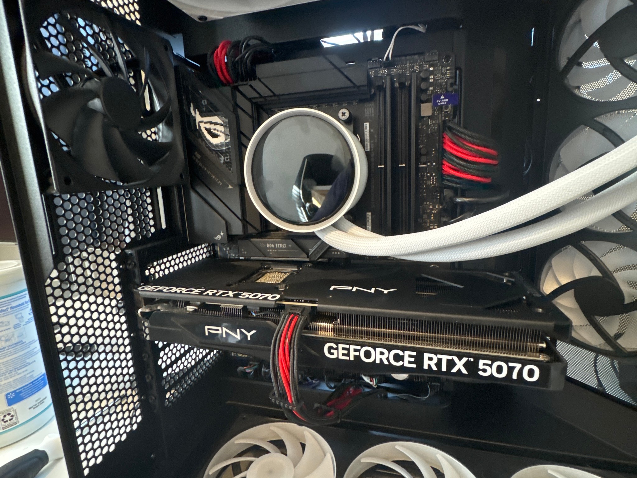 PNY RTX 5070 OC