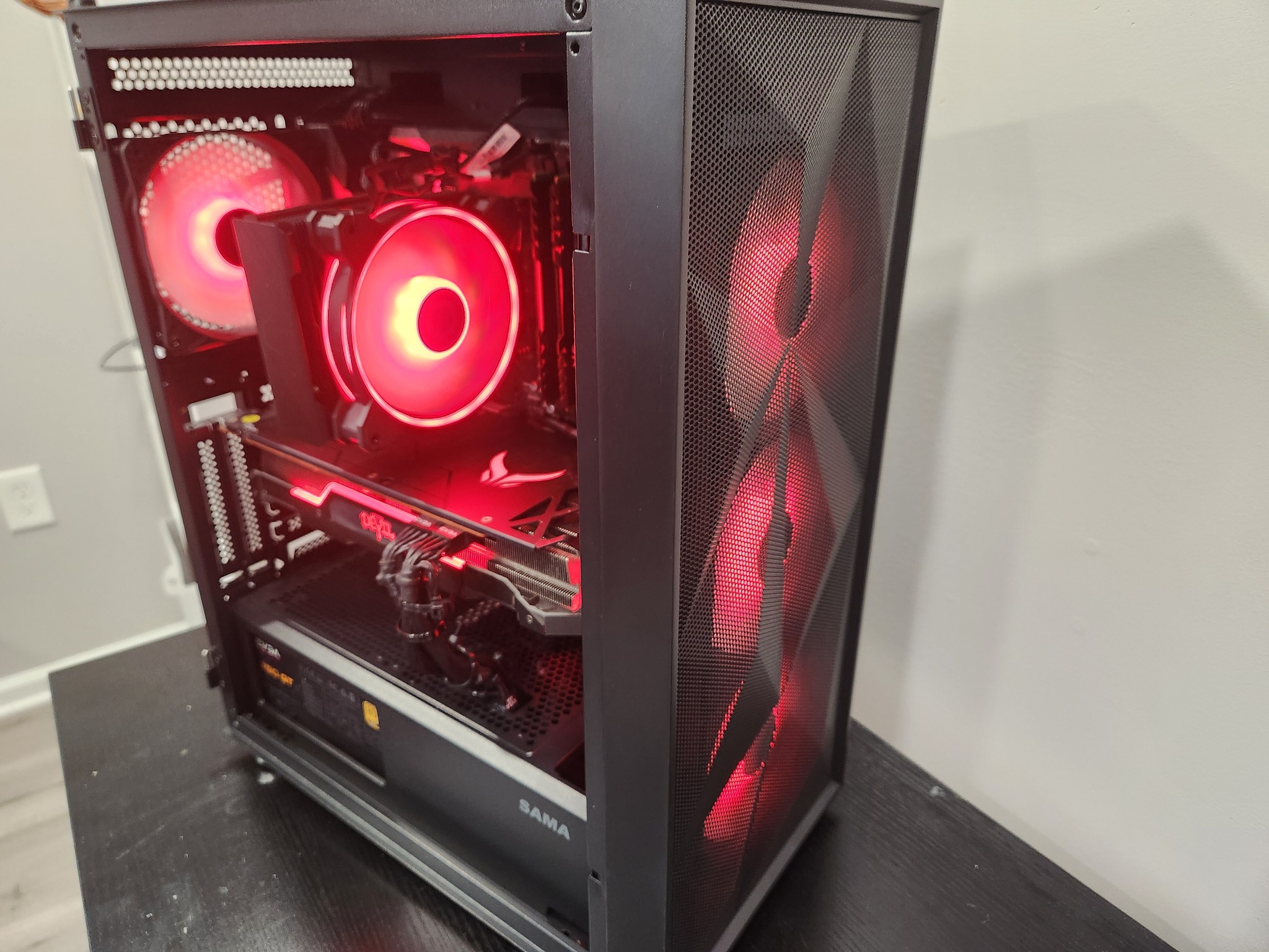 THE RED MONSTER IX: Budget gaming pc!!!