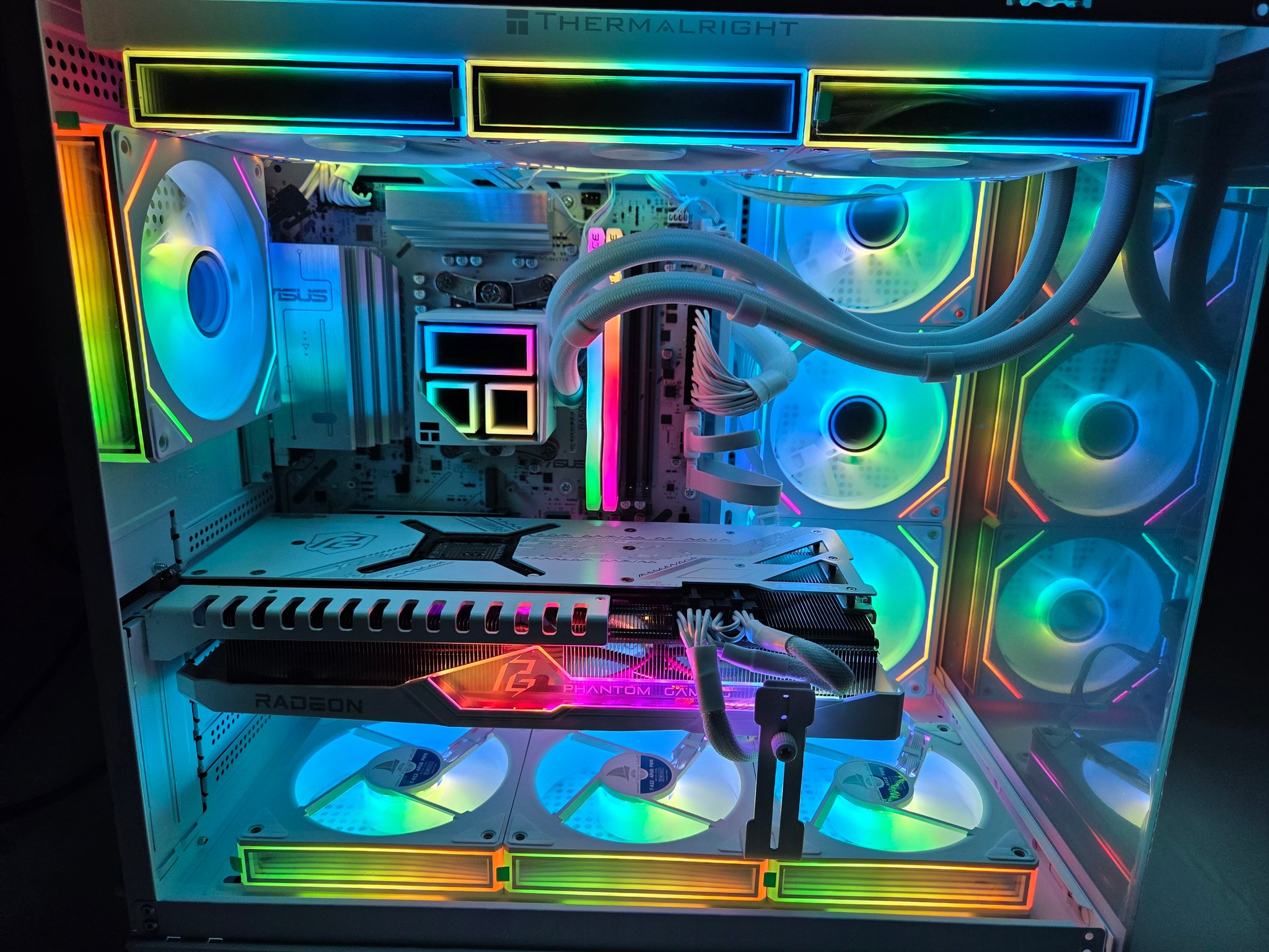 #0005 — High-Performance 1440p / 4k White Gaming Pc