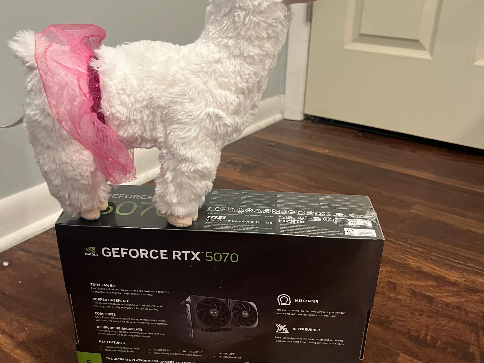 GeForce RTX 5070  *NEW* 12G MSI SHADOW 2X OC