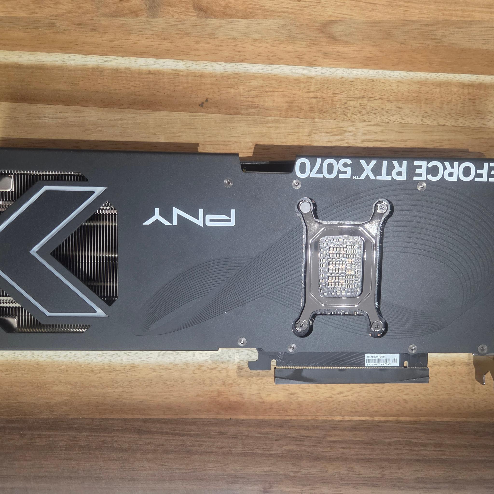 PNY GeForce RTX 5070 ARGB EPIC-X RGB OC Triple Fan