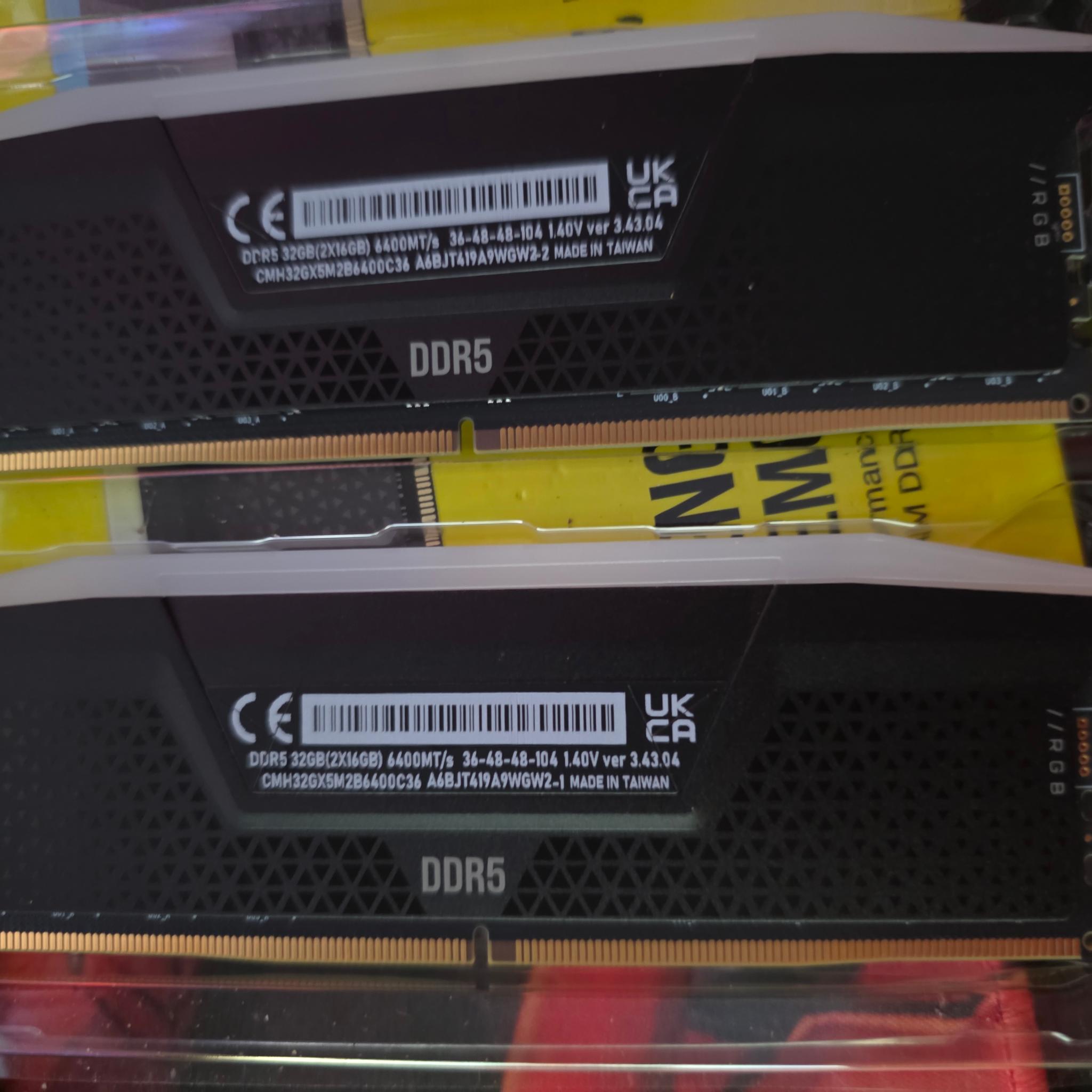Selling DDR5 RAM - Like NEW 32GB
