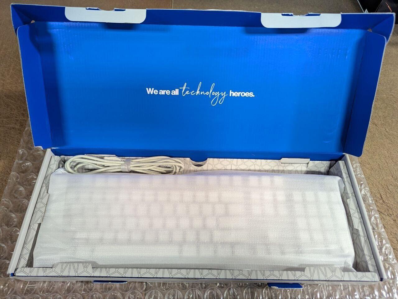 Endorfy Thock Wireless Keyboard | Kailh Box Red Switch | US Layout - Onyx White