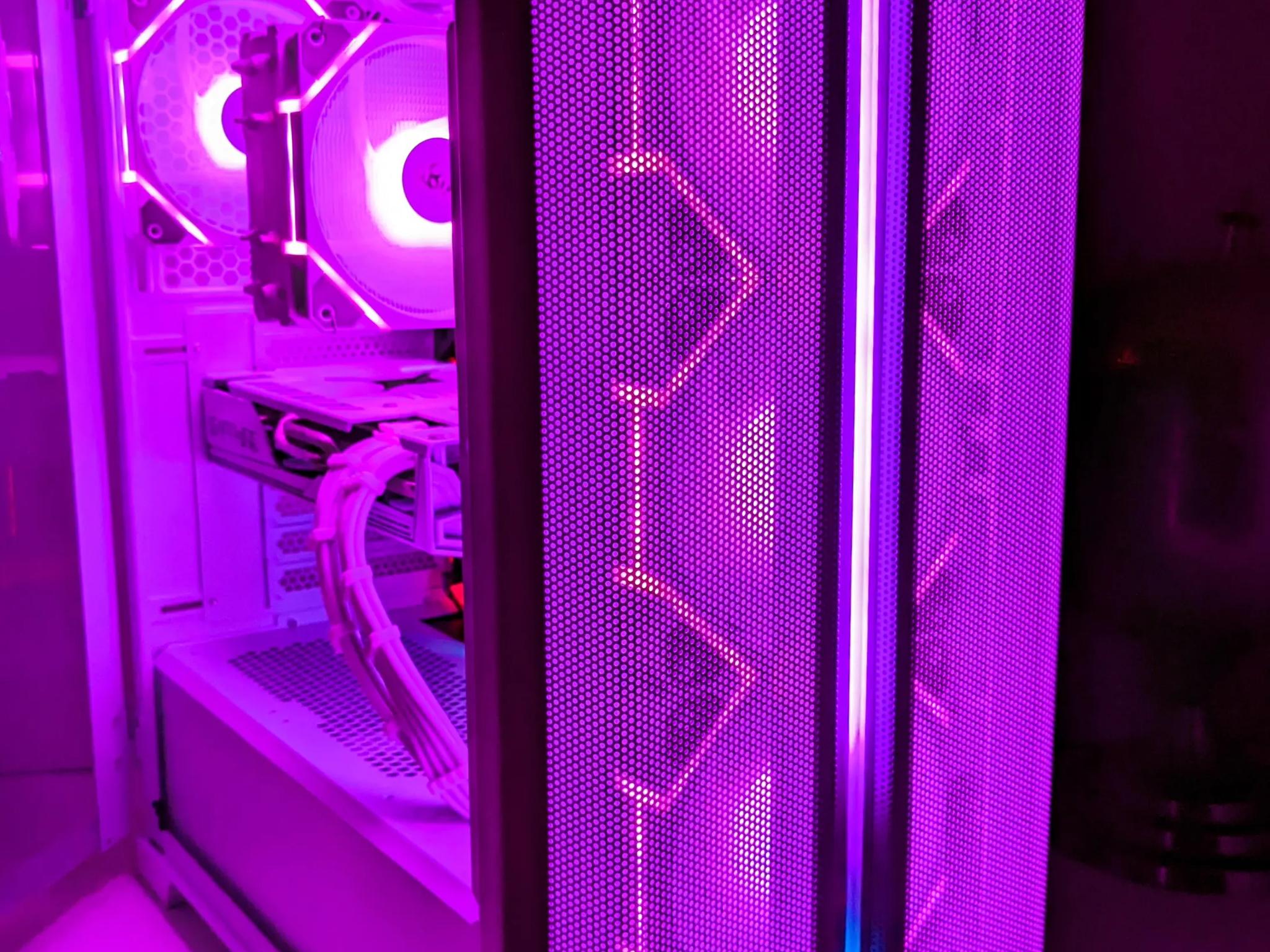 🌩️Sky-OnE🌩️| RX5700 XT| Ryzen 5@4.1GHz| 16GB DDR4 RAM| 1TB M.2 NVMe| Windows 11 Pro
