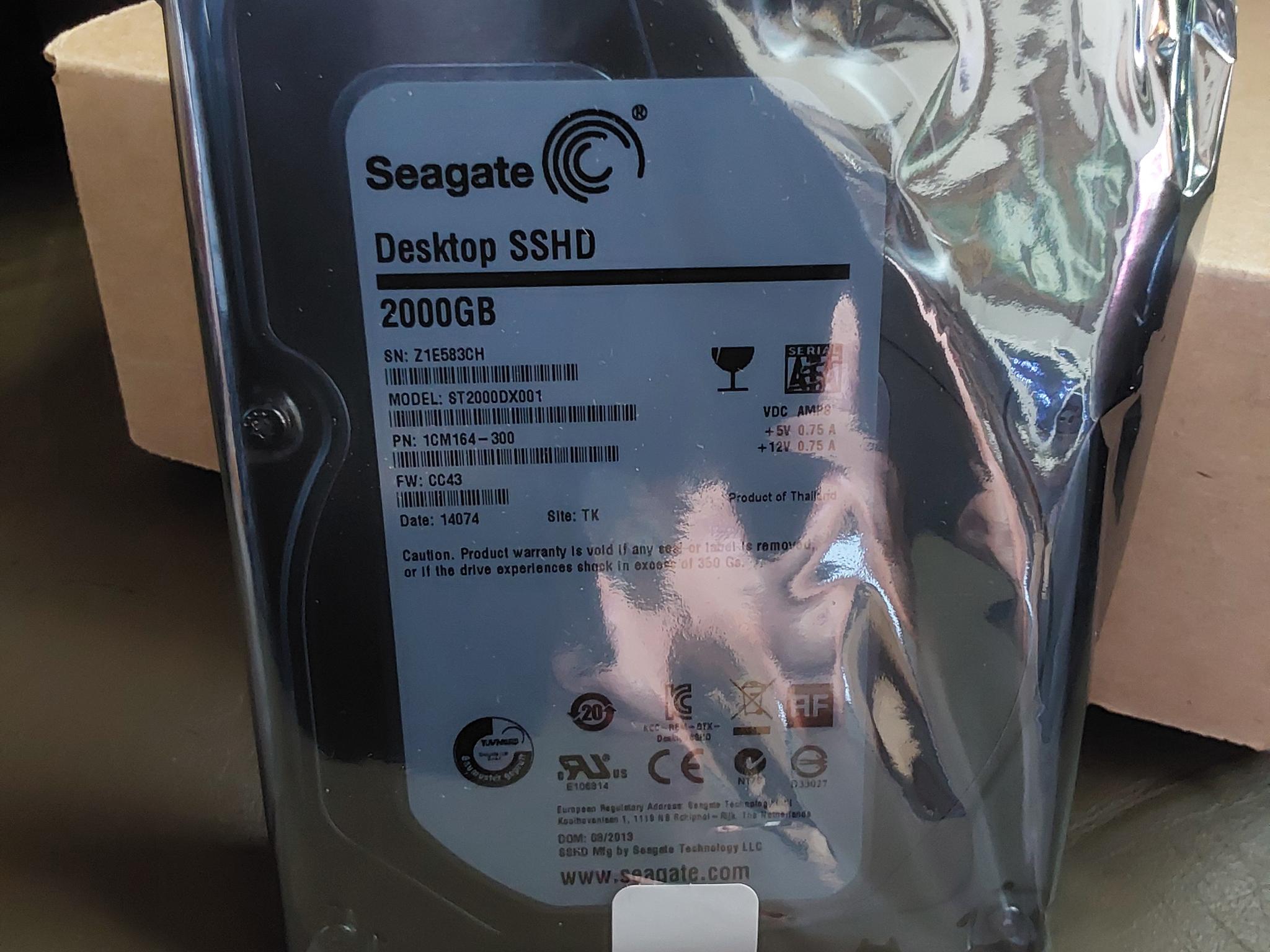 NEW SEAGATE 2TB 3.5 in. SOLID STATE HYBRID DRIVE (SSHD)