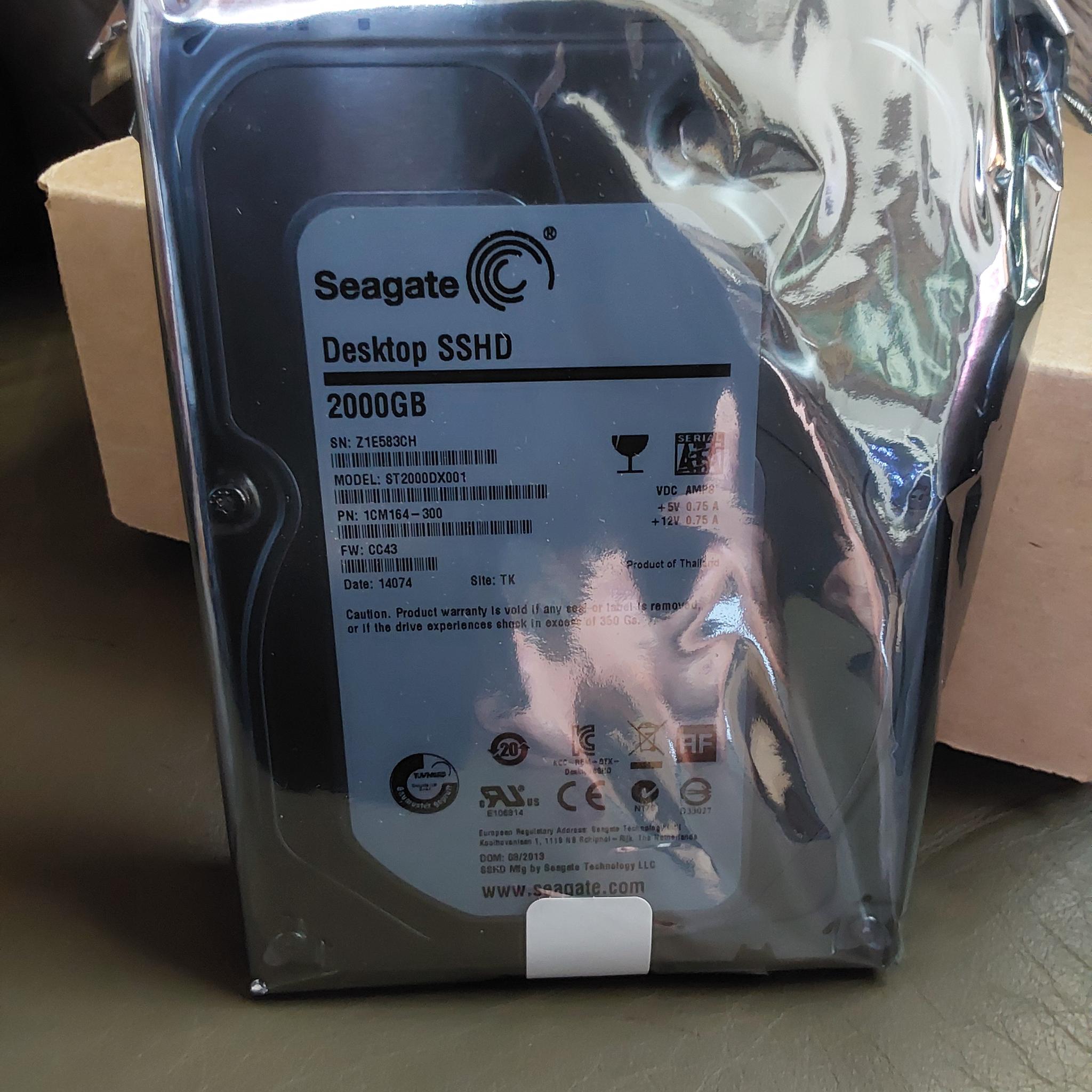 NEW SEAGATE 2TB 3.5 in. SOLID STATE HYBRID DRIVE (SSHD)