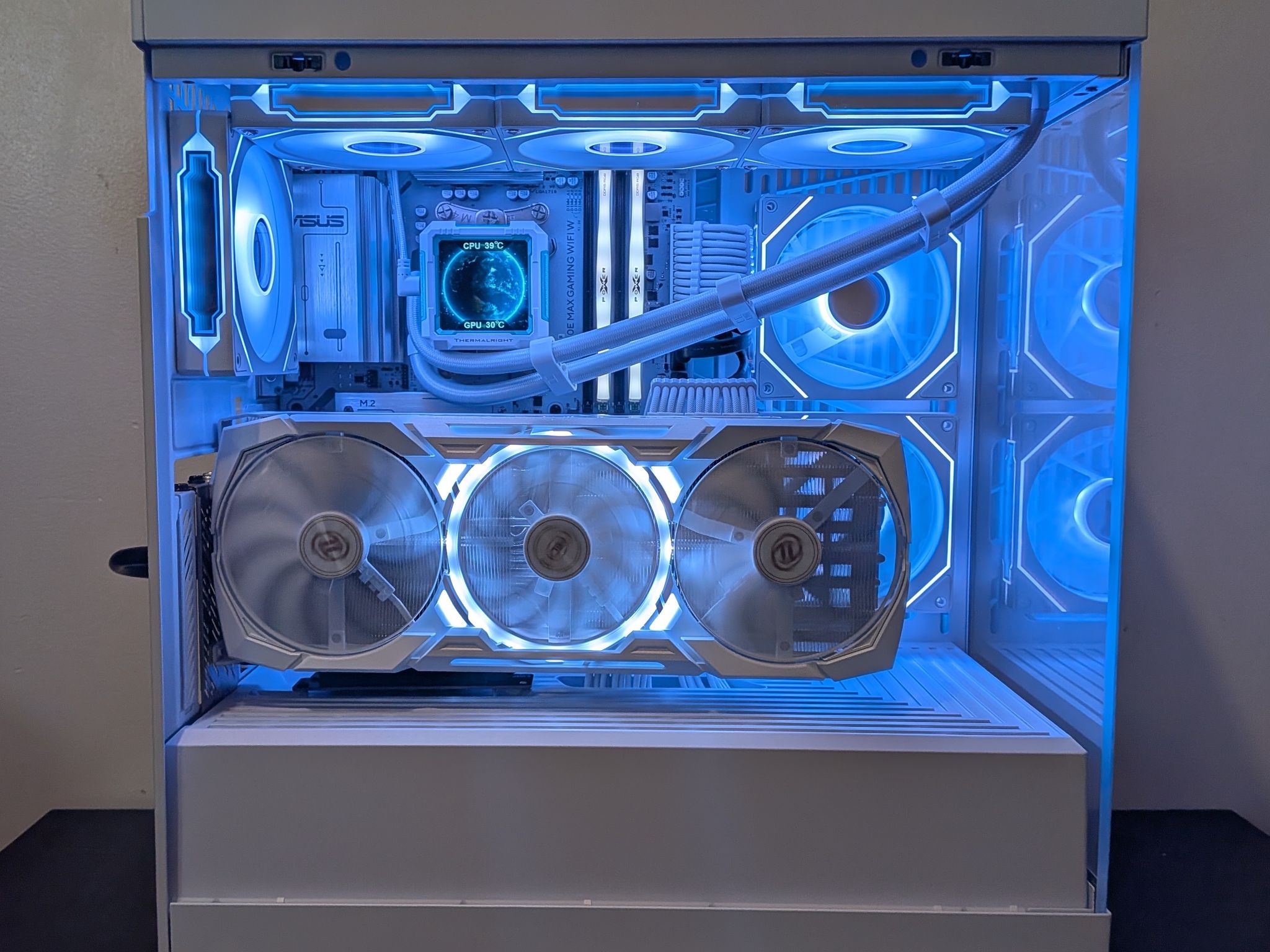 🐻‍❄️🔥 4K Gaming Beast | RX 7900XTX | Ryzen 7 7800X3D | 2TB SSD | 64GB RAM | WiFi 6 & Bluetooth 🔥🐻‍❄️