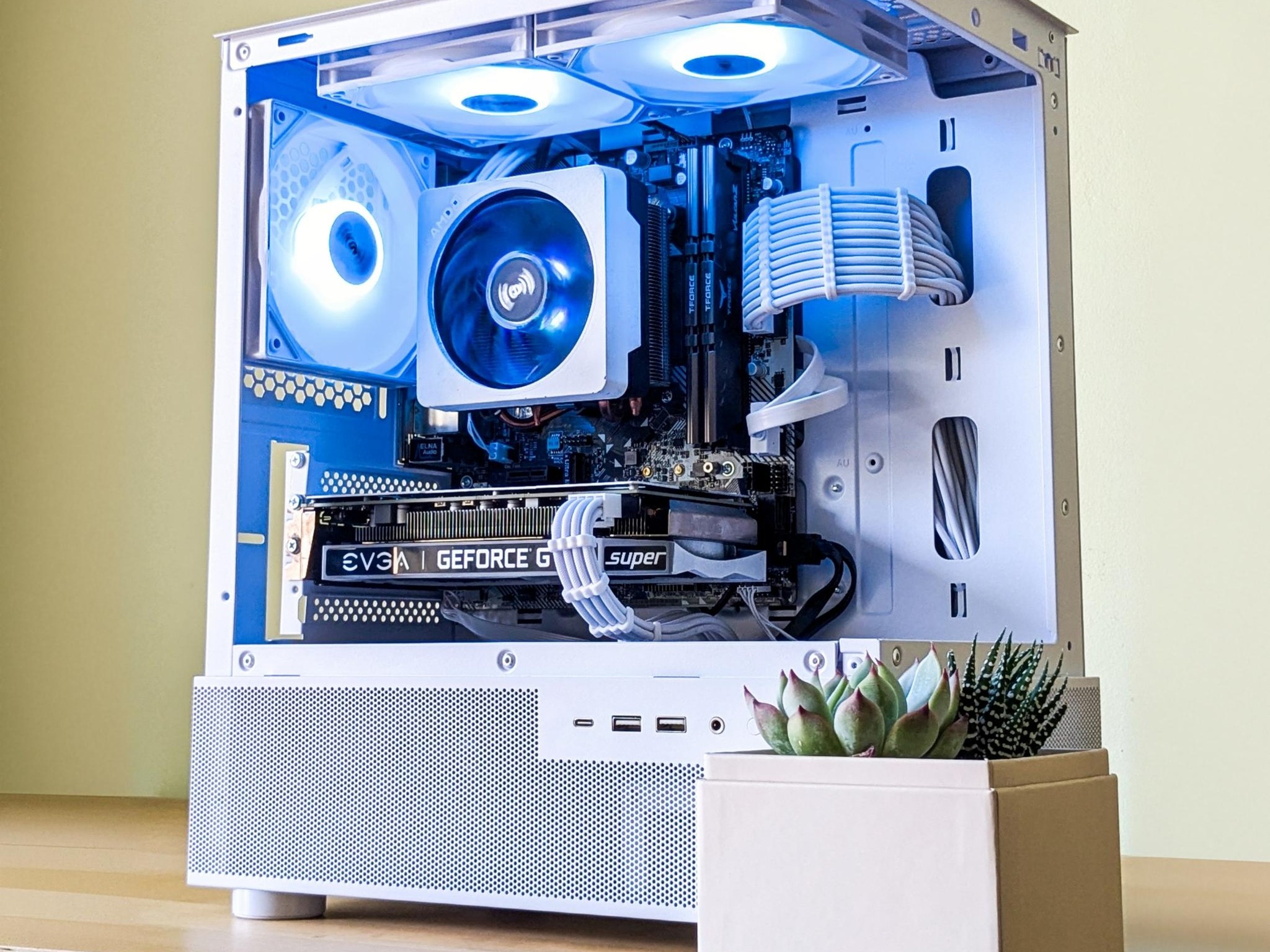 🌊 Azure Tempest ❄️ || GTX 1660 Super | AMD Ryzen 5 2600 | 16GB DDR4 RAM | 1TB + 128GB Storage