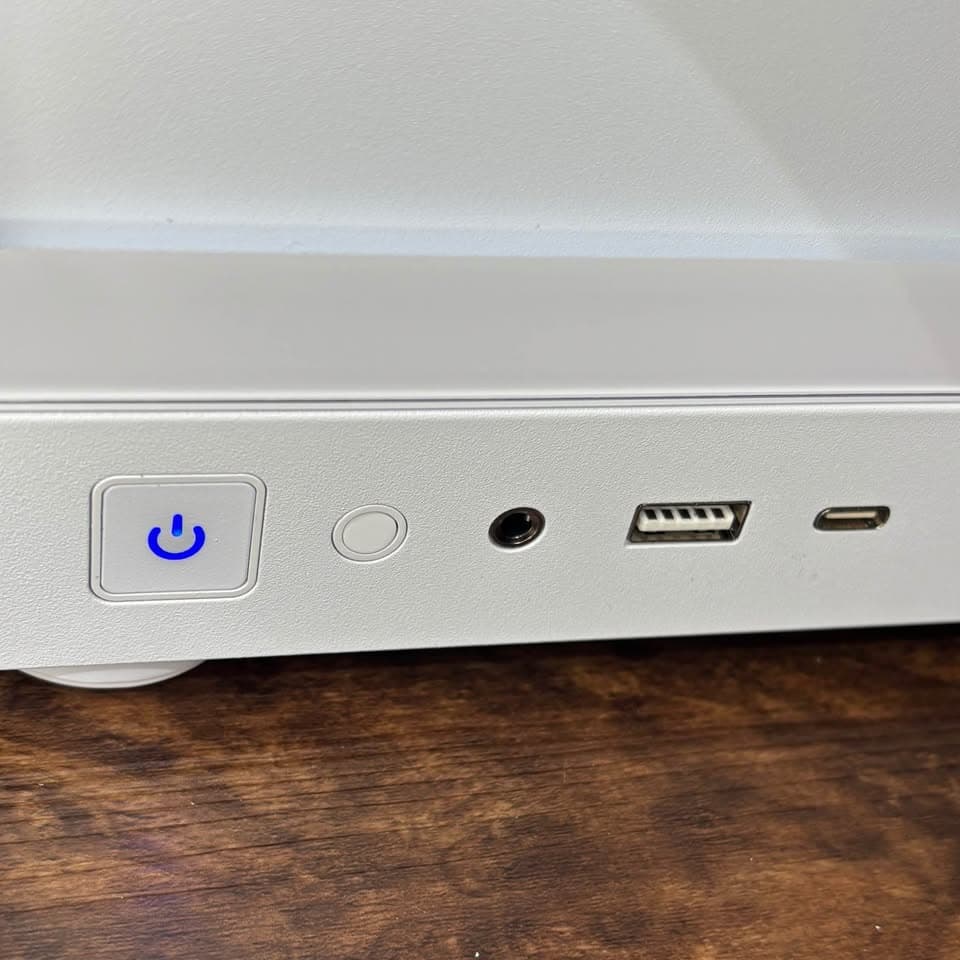 White Gaming PC (GTX 1660 6B + AMD Ryzen 5 3600 + 16GB DDR4 + SSD)