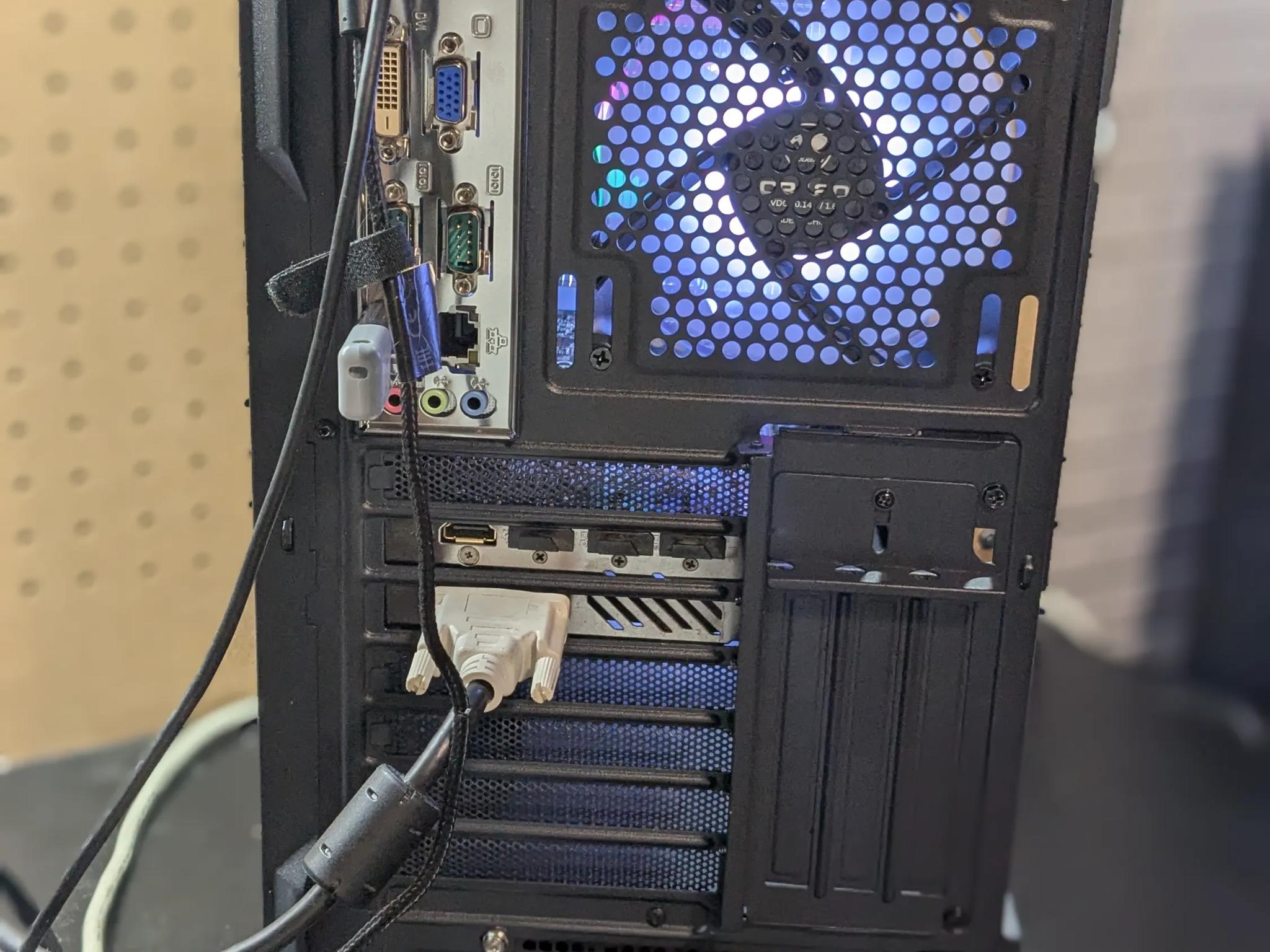 Marvel Rivals Ready | Xeon (same as i7) , 16GB RAM, RX 480 8GB, 480GB SSD, Win10, RGB, Wifi