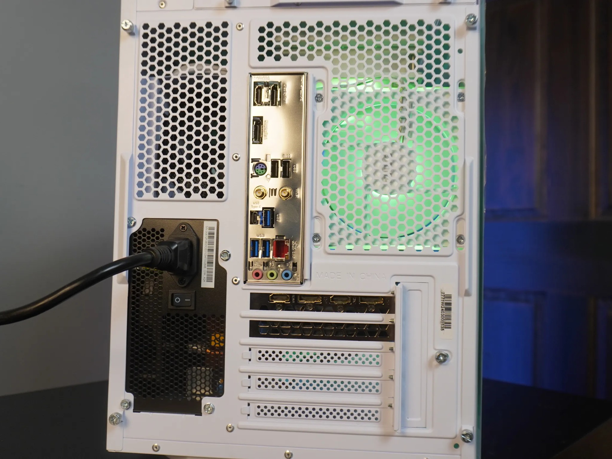 🤍ALL-WHITE🤍 1440p/1080p BEAST 💚RTX 3060ti 🧡Ryzen 5 7600x | 1TB NVME | 32GB DDR5 | WIFI